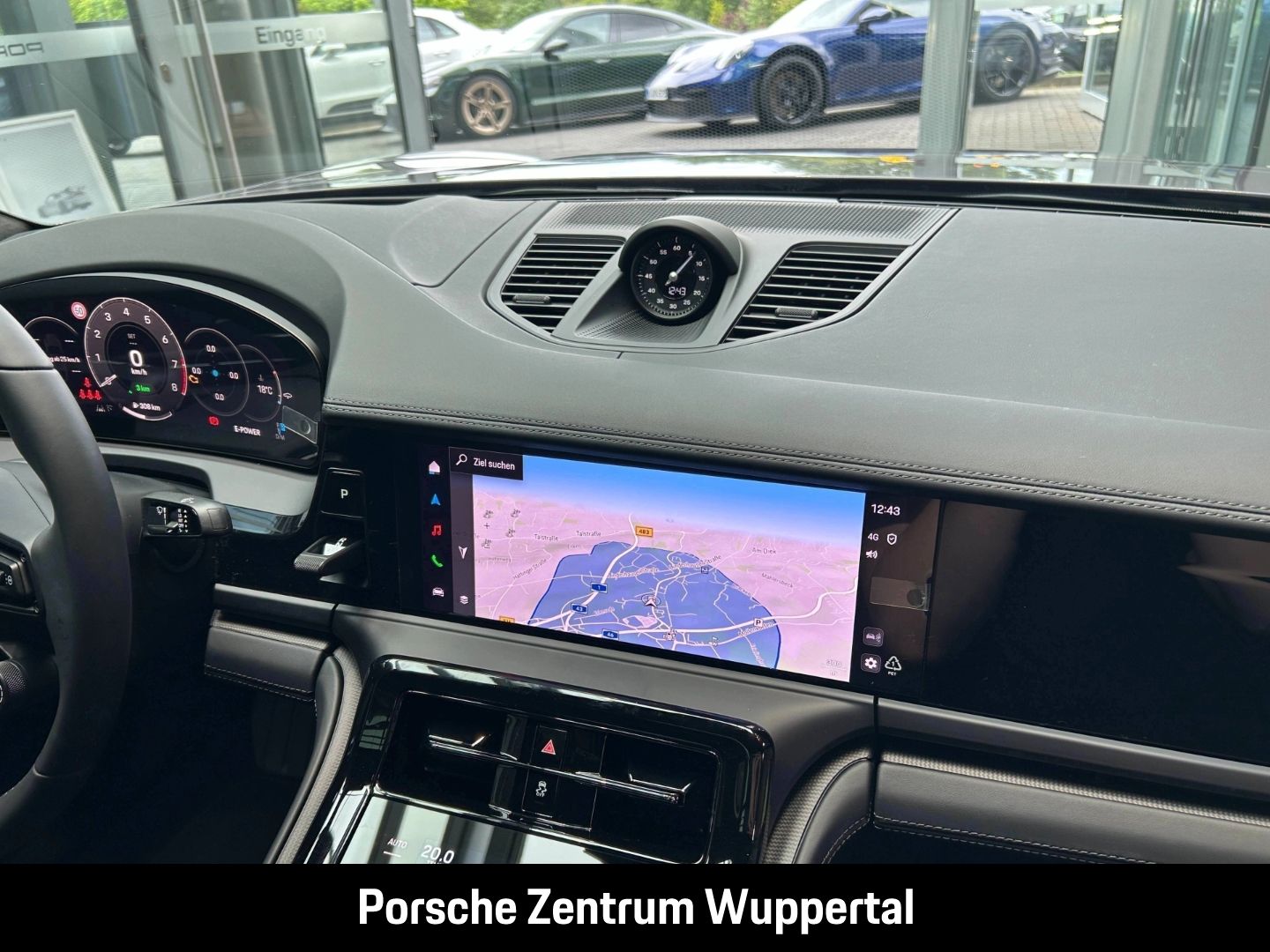 Porsche Panamera 4 E-Hybrid Head-Up SportDesign 21-Zoll