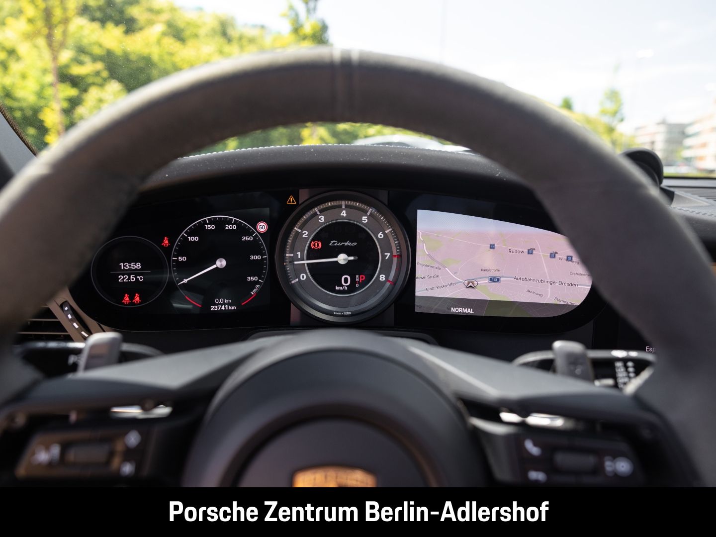 Porsche 992 911 Turbo Cabriolet Burmester Liftsystem-VA