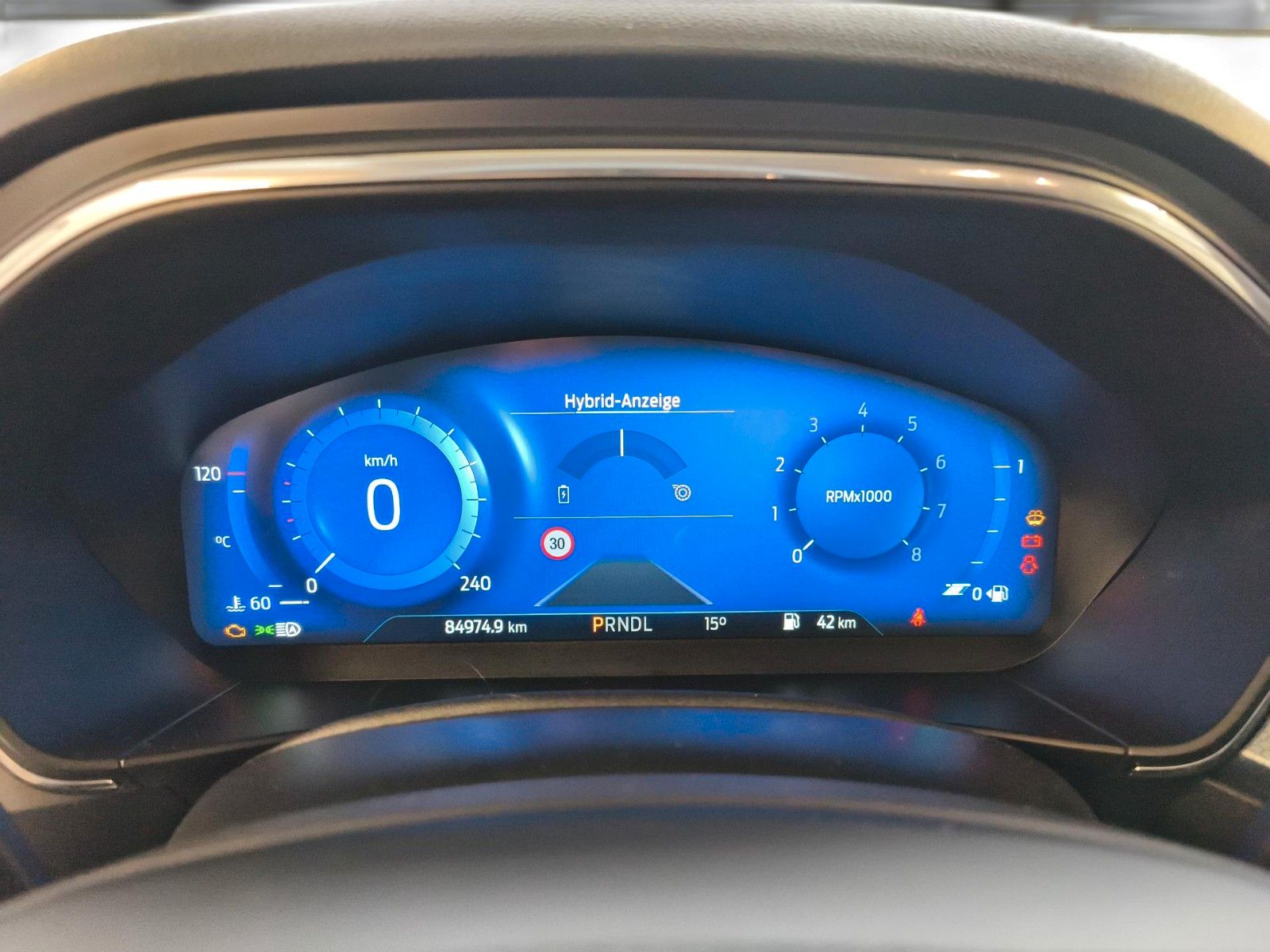 Ford Focus Turnier Active X NAVI LED ACC RFK