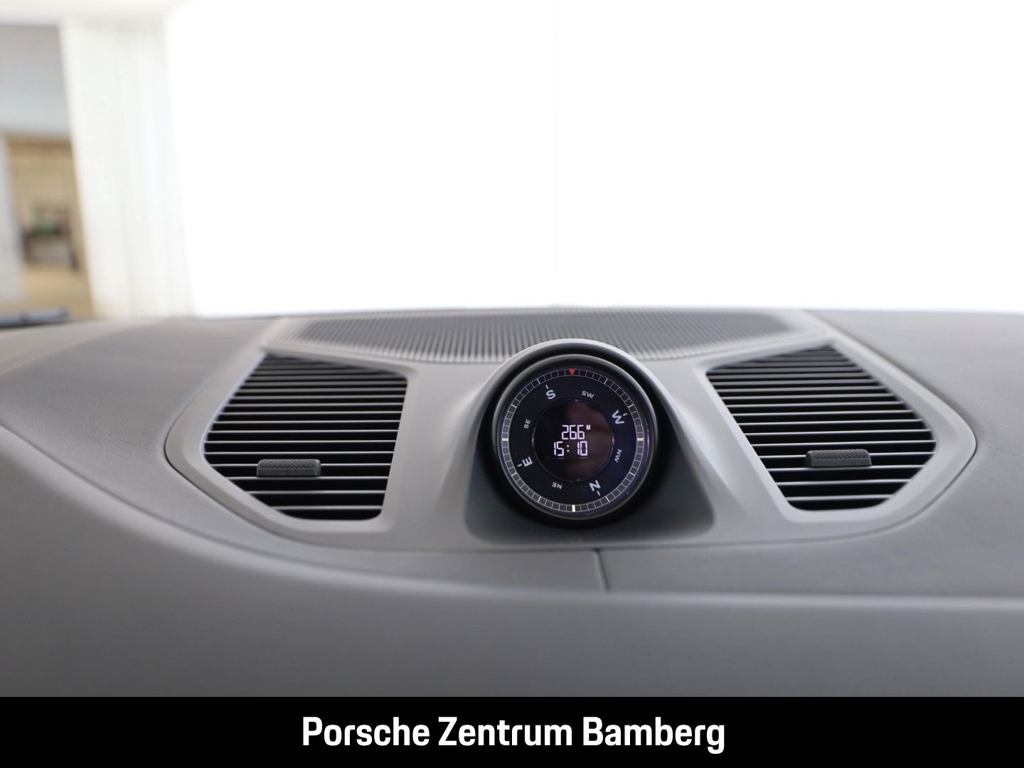 Porsche Cayenne E-Hyb./ 18-Wege/ 22 Zoll/ BOSE/ Hinterac