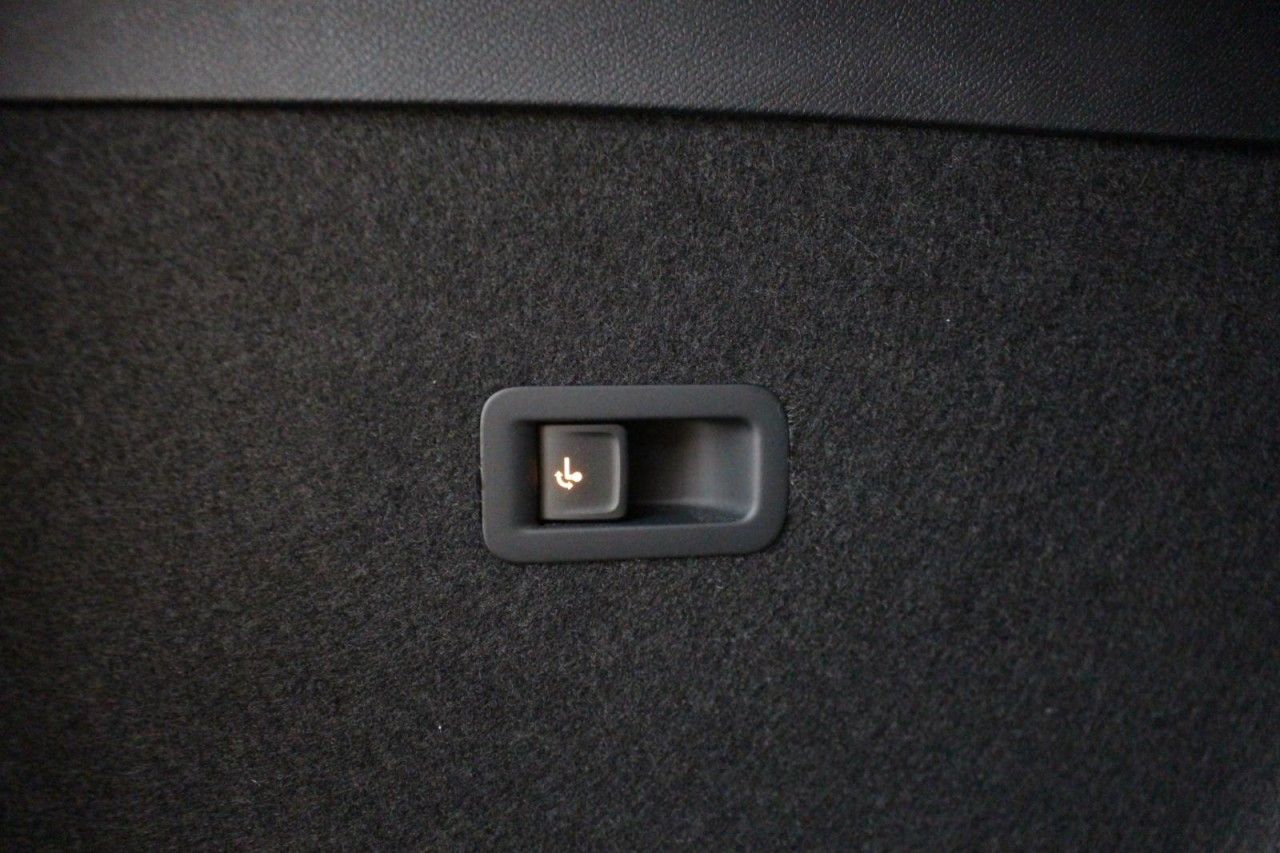 Cupra Formentor VZ 4Drive AHK+elSITZ+PANO+elHK+CARPLAY