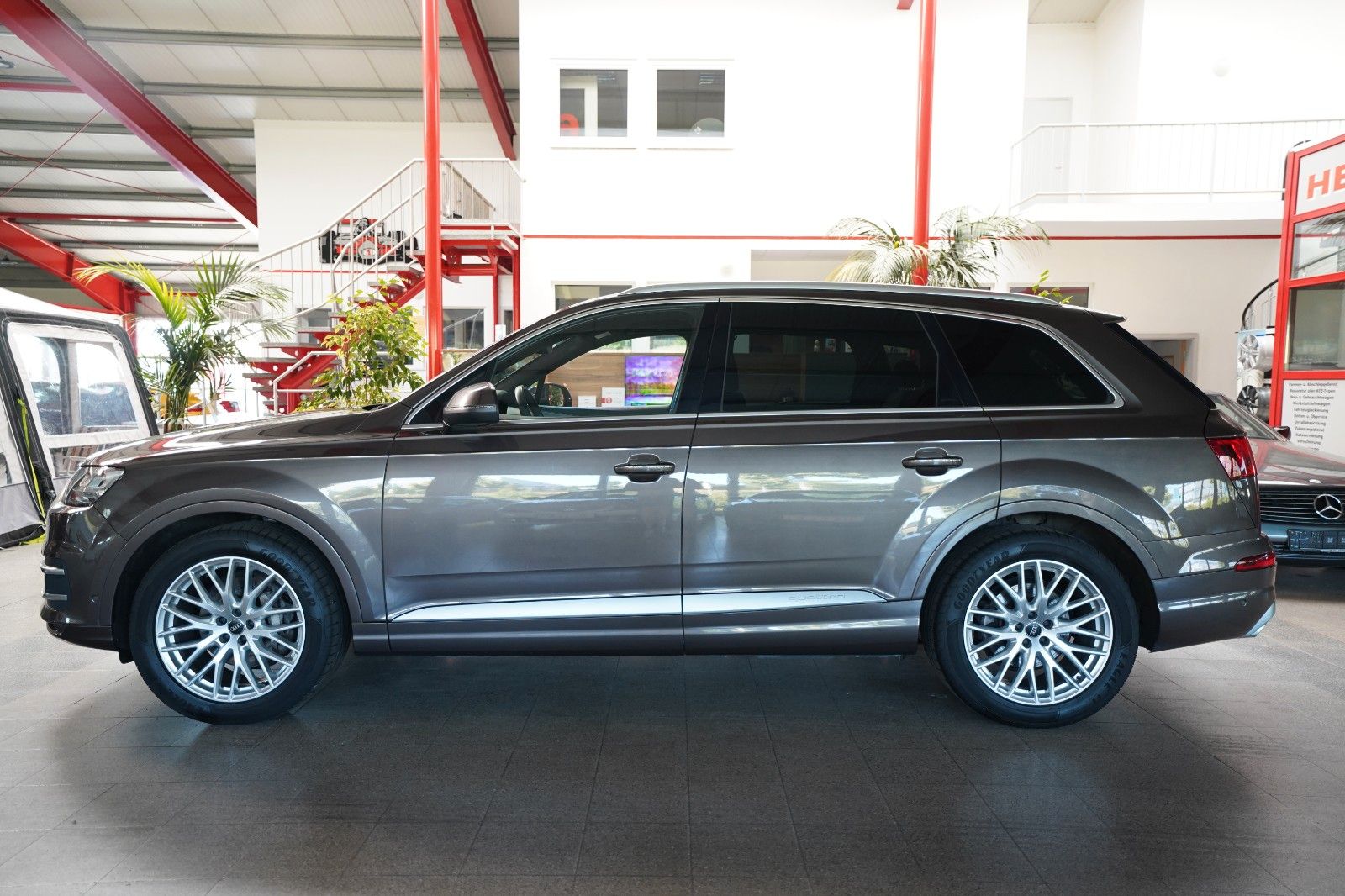 Audi Q7 3.0 TDI quattro*HUD+AHK+MATRIX
