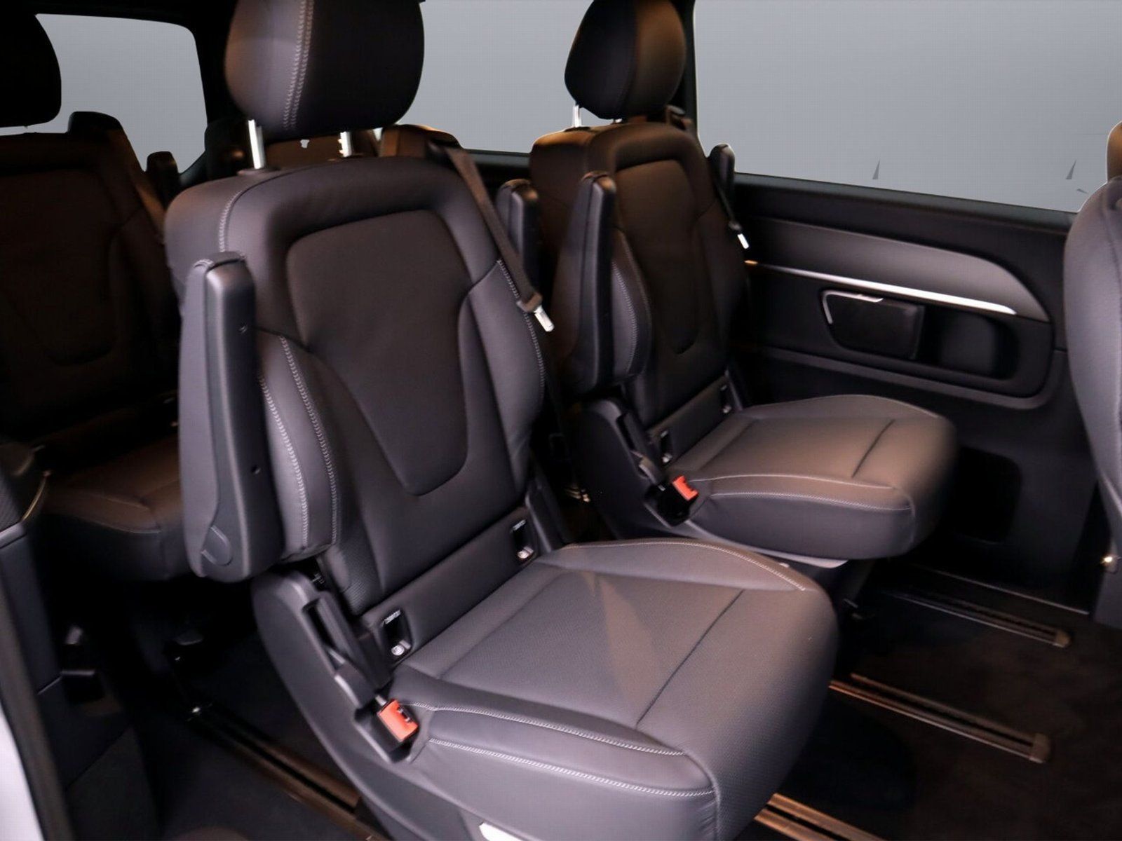 Mercedes-Benz V 250 d 4M AVANTG ED - Samsaru's Car Outlet