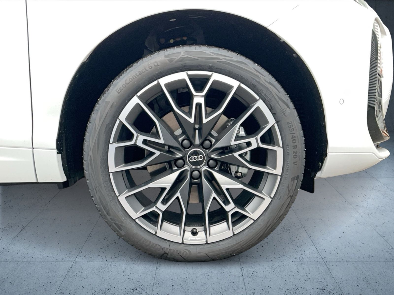 Audi Q3 SUV e-hybrid S tr. S line AHK PANO LED ACC Ca