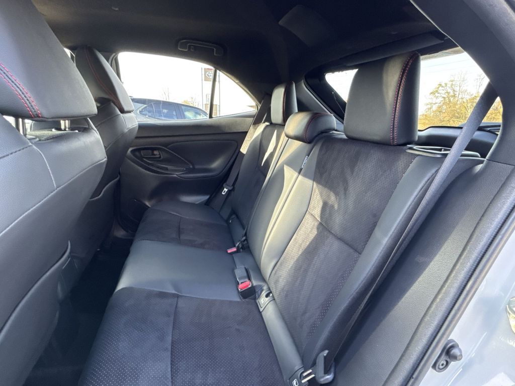 Toyota Yaris Cross Hybrid 1.5 VVT-i GR Sport JBL LED