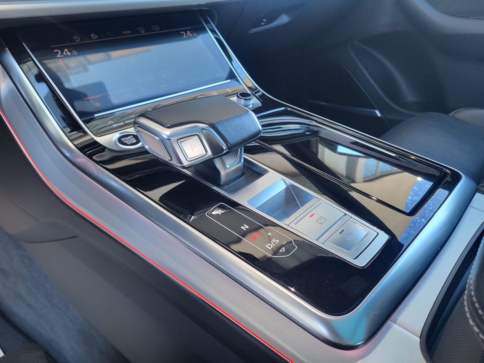 Audi Q8 50 TDI qu S Line Pano HUD B&O Massage StHzg