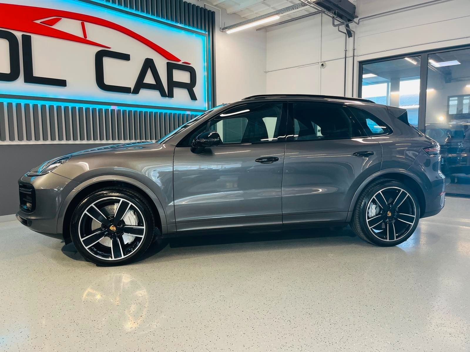 Porsche Cayenne Turbo /360 KAMERA /PANO/BOSE AUDIO