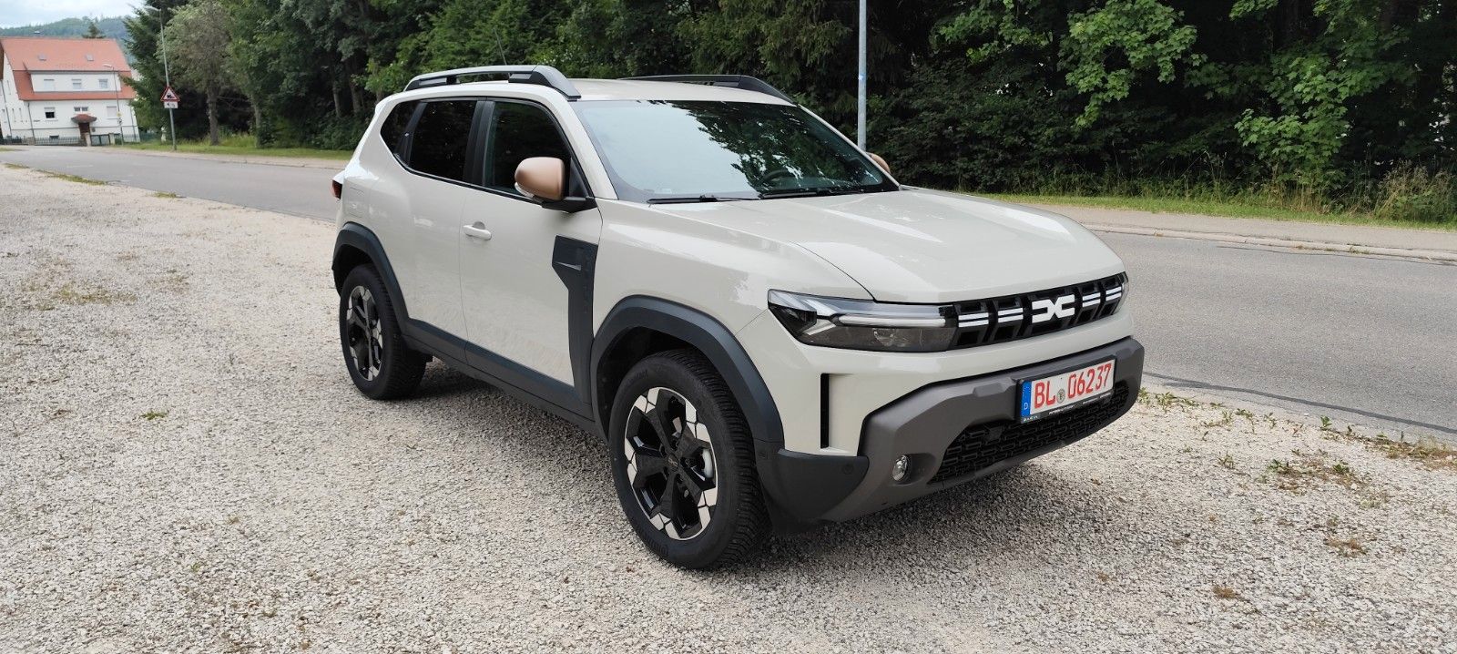 Dacia Duster TCe 130 4x4 Extreme - Samsaru's Car Outlet