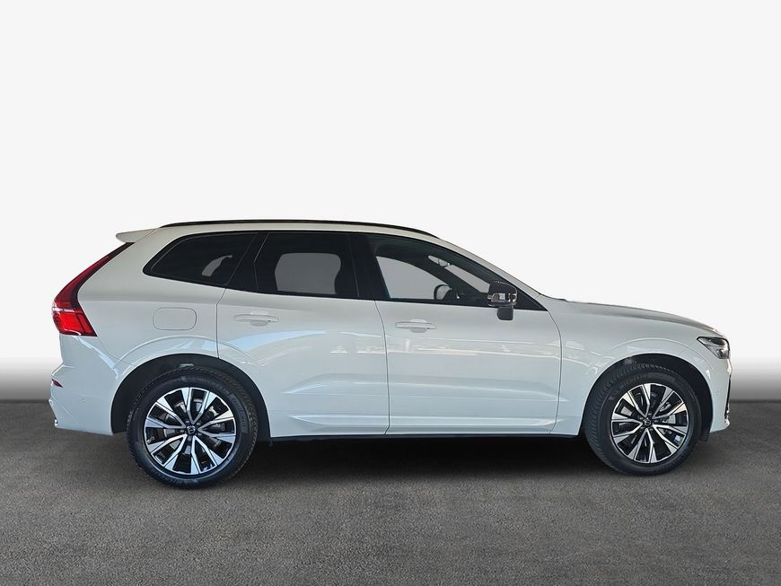 Volvo XC60 B4 B Plus Dark