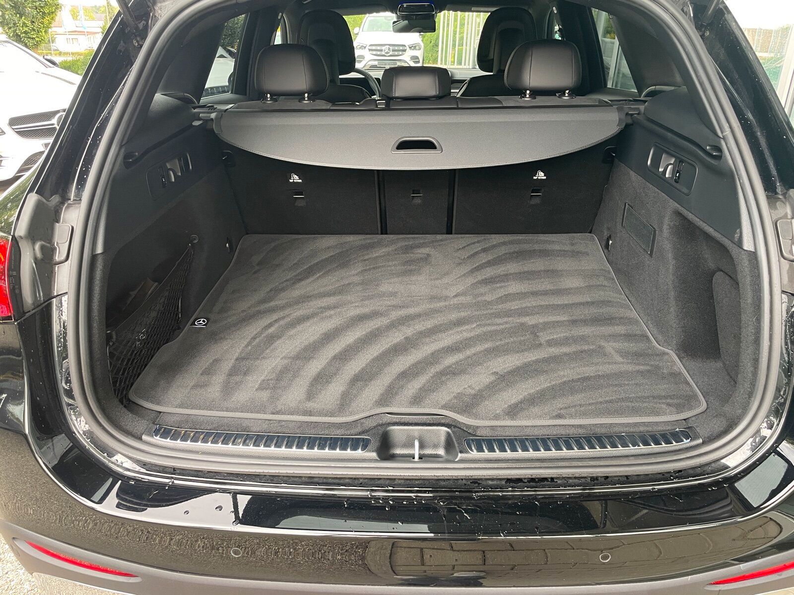 Mercedes-Benz GLC 300 d 4M AMG*AHK*DISTRONIC*MEMORY*LED*CAM