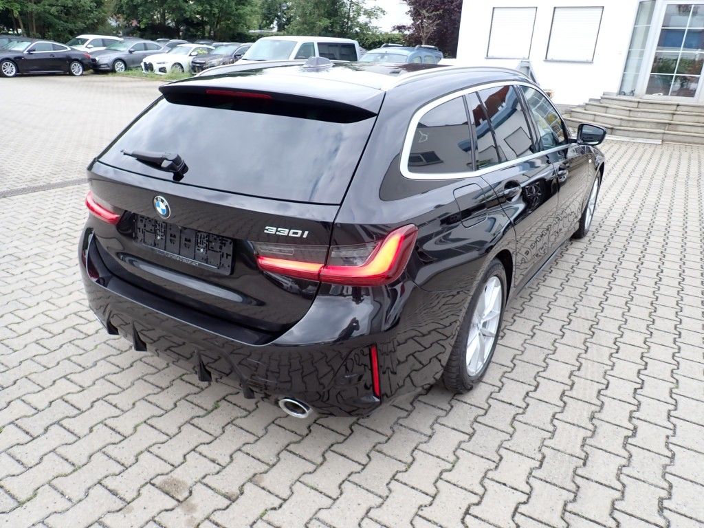 BMW 330 i Touring M Sport - Samsaru's Car Outlet
