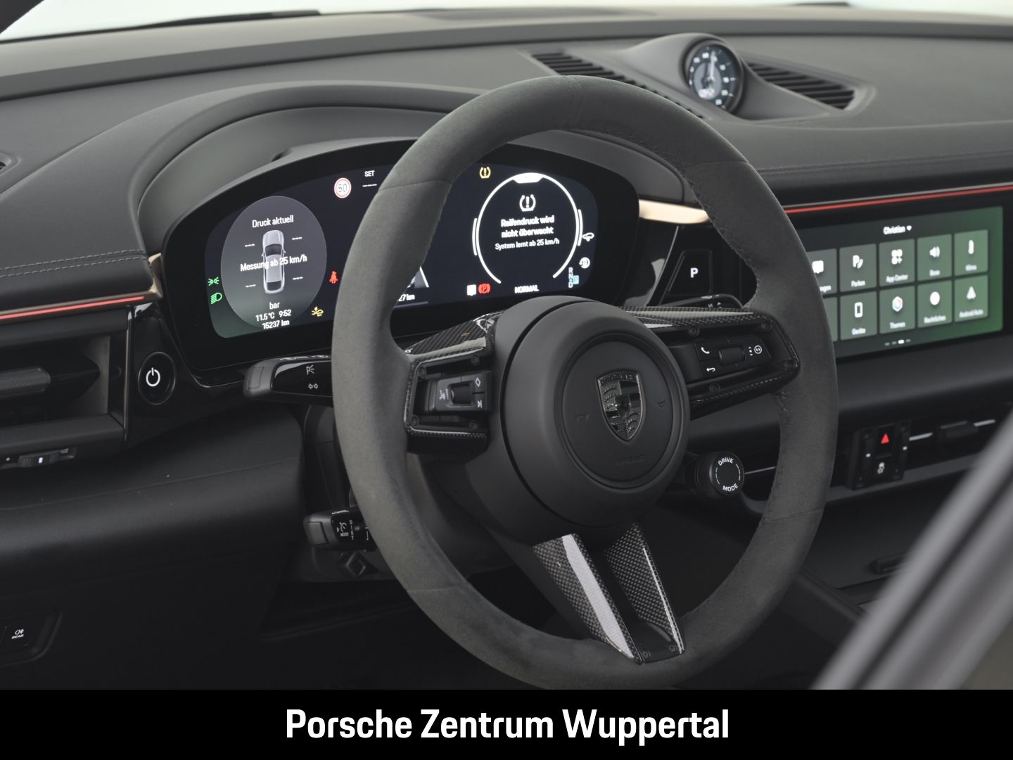 Porsche Macan Turbo*SportChrono*Sitzlüftung*BOSE*Pano*LE