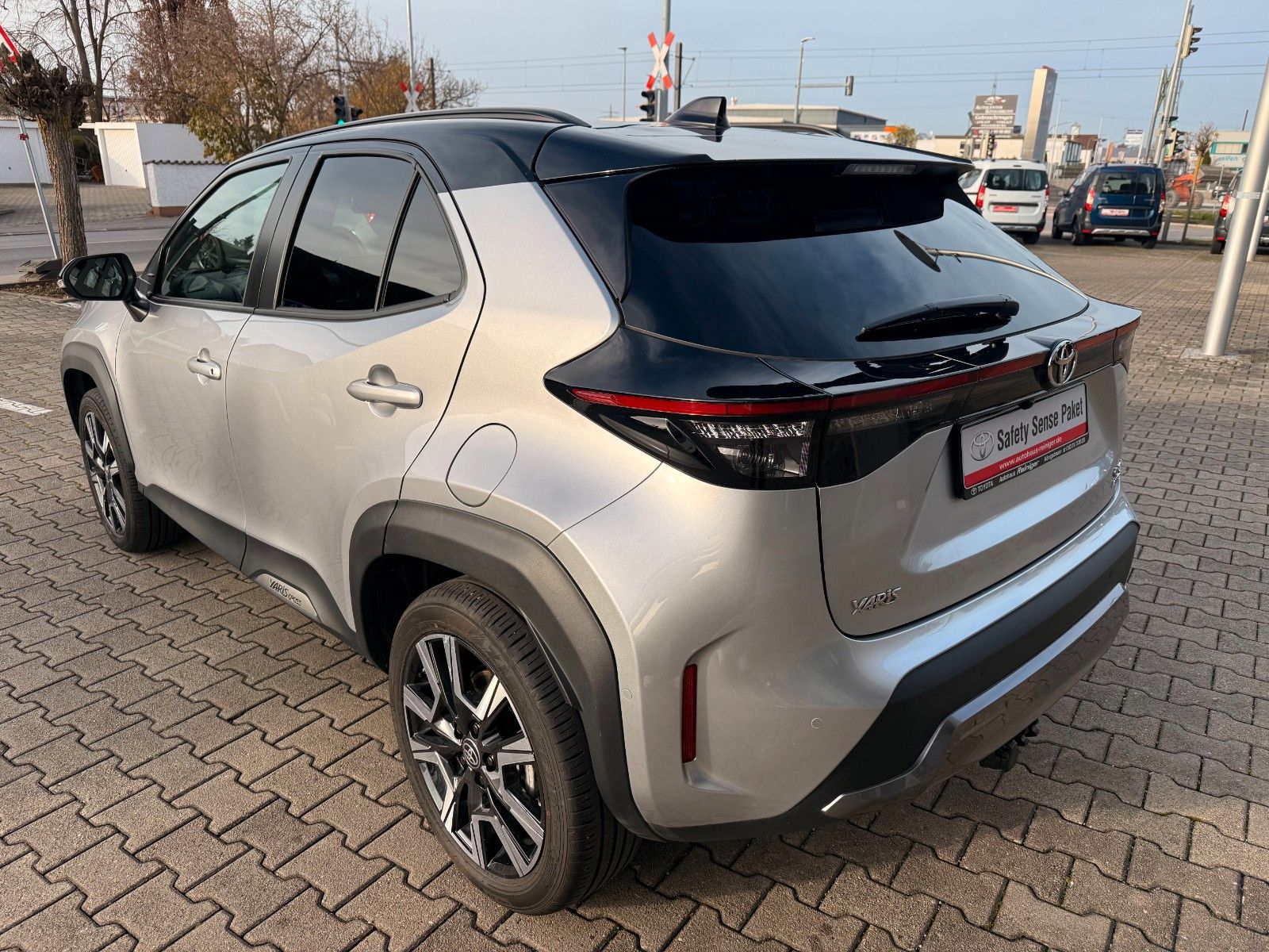 Toyota Yaris Cross 1.5l HEV Hybrid Executive 4x4*AHK