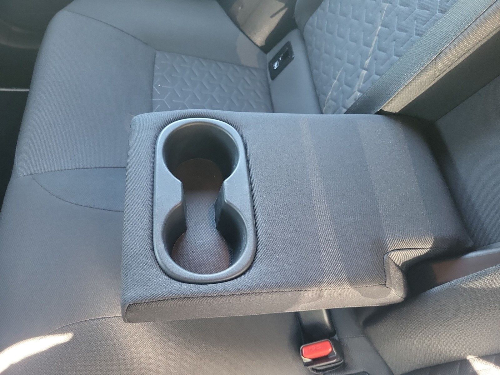 Toyota Corolla 1.8 Hybrid Business - Samsaru's Car Outlet