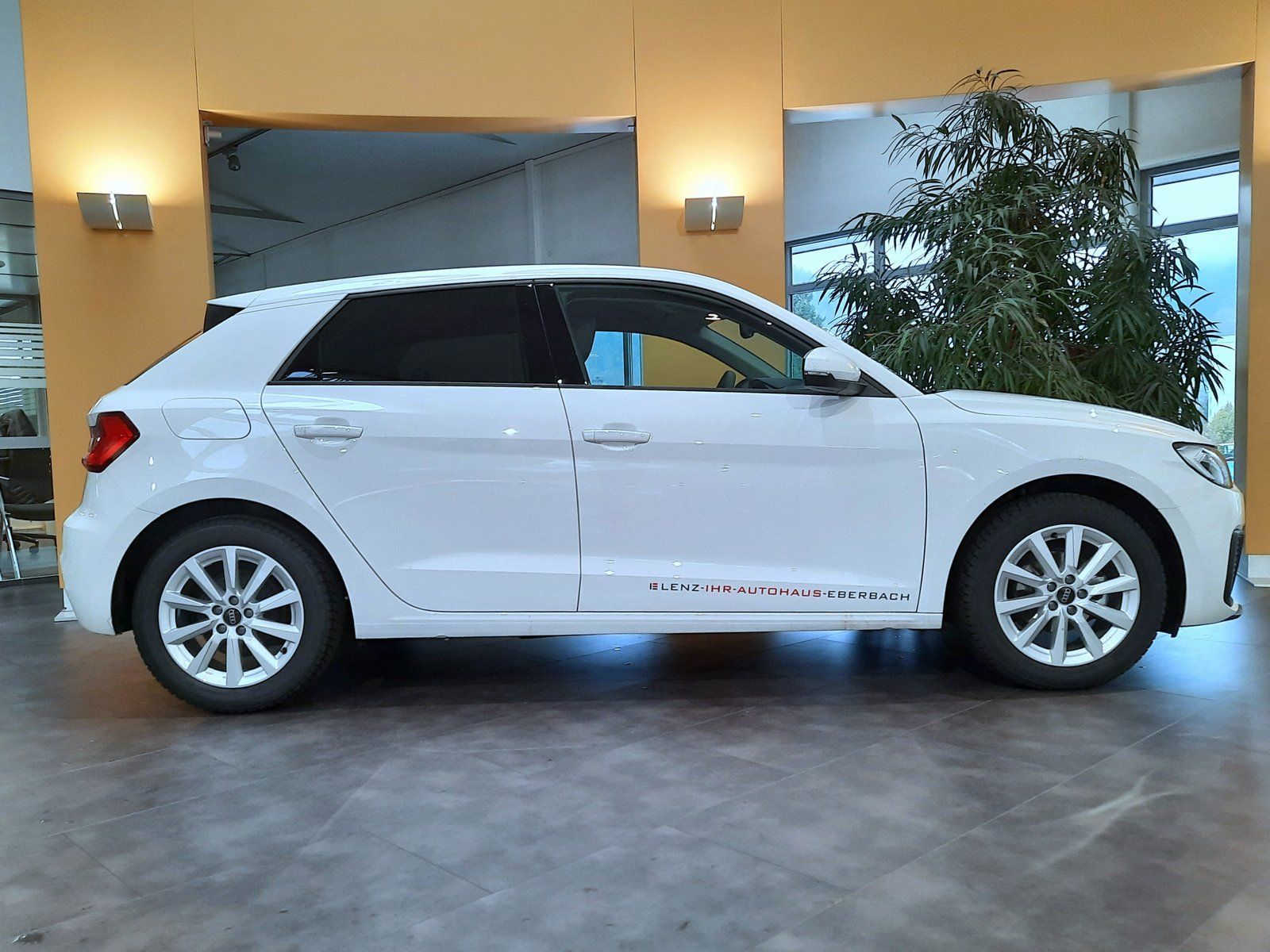 Audi A1 Sportback 25 TFSI - Samsaru's Car Outlet