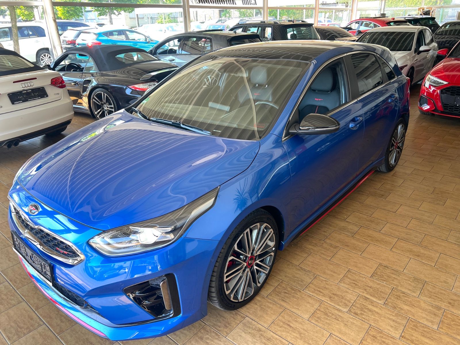 Kia cee'd GT - Samsaru's Car Outlet