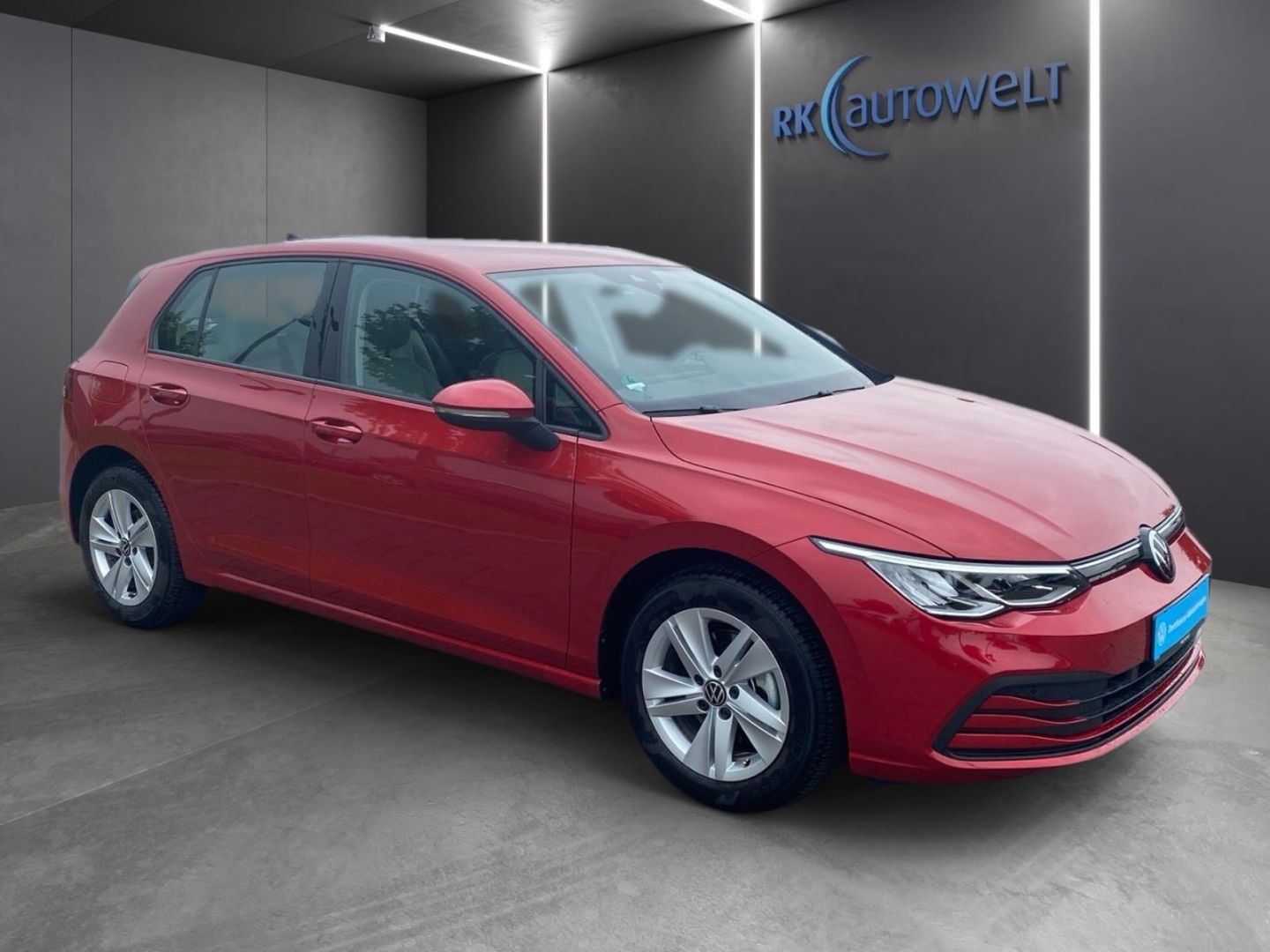 Volkswagen Golf 8 VIII Life 1.5 TSI - Samsaru's Car Outlet