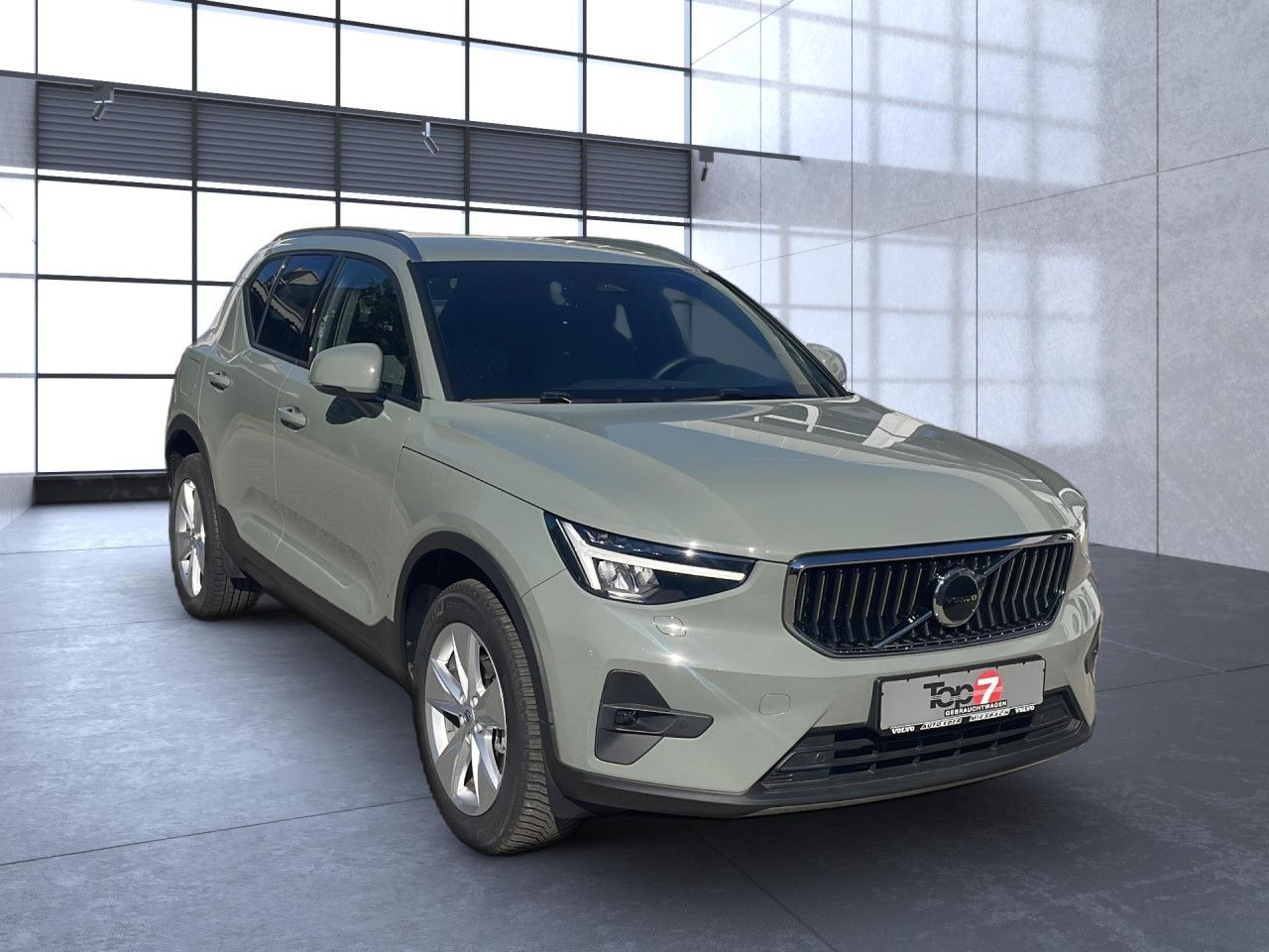Volvo XC 40 Core 2WD Bluetooth Navi LED Klima