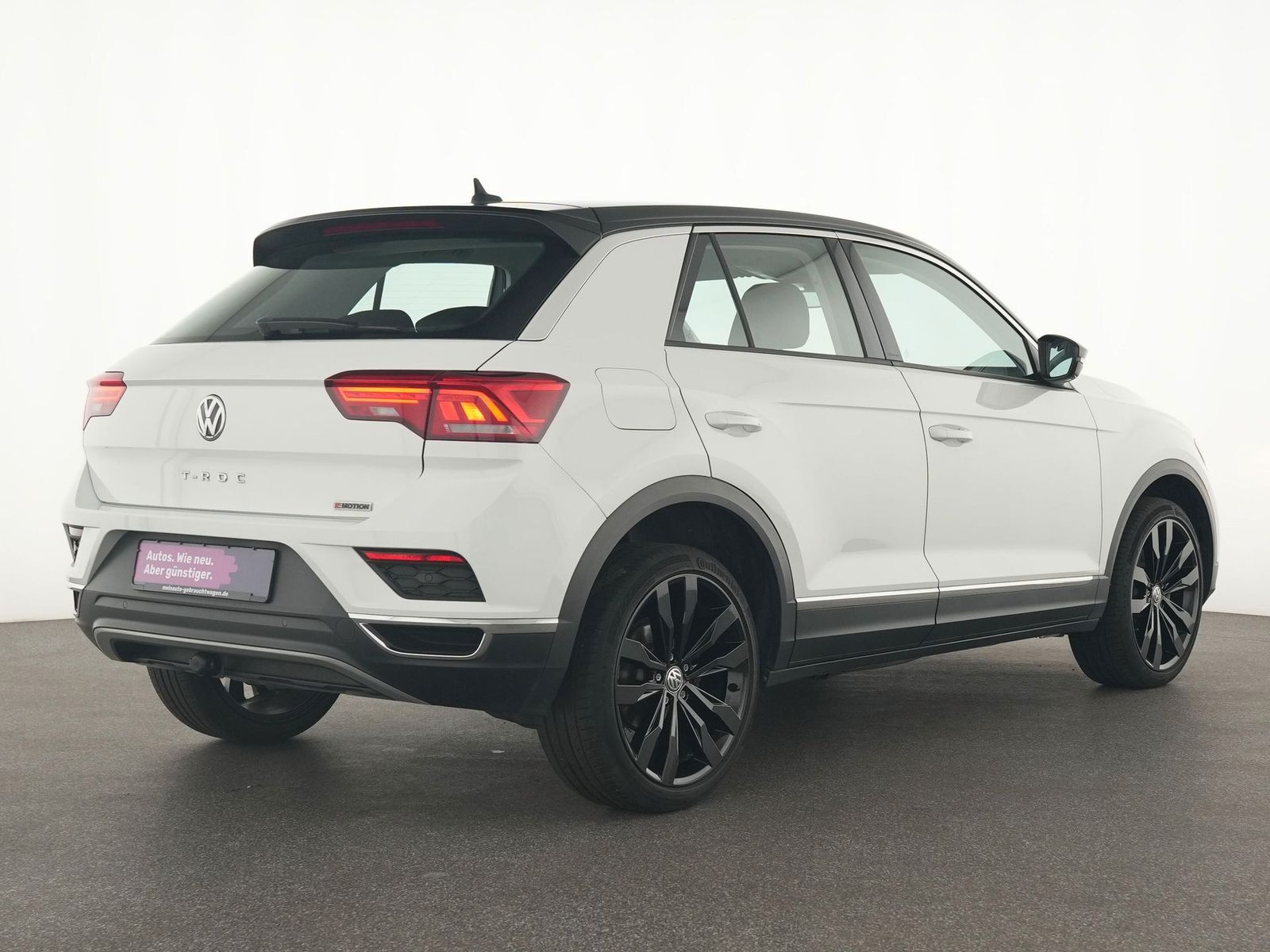 Volkswagen T-Roc Style - Samsaru's Car Outlet