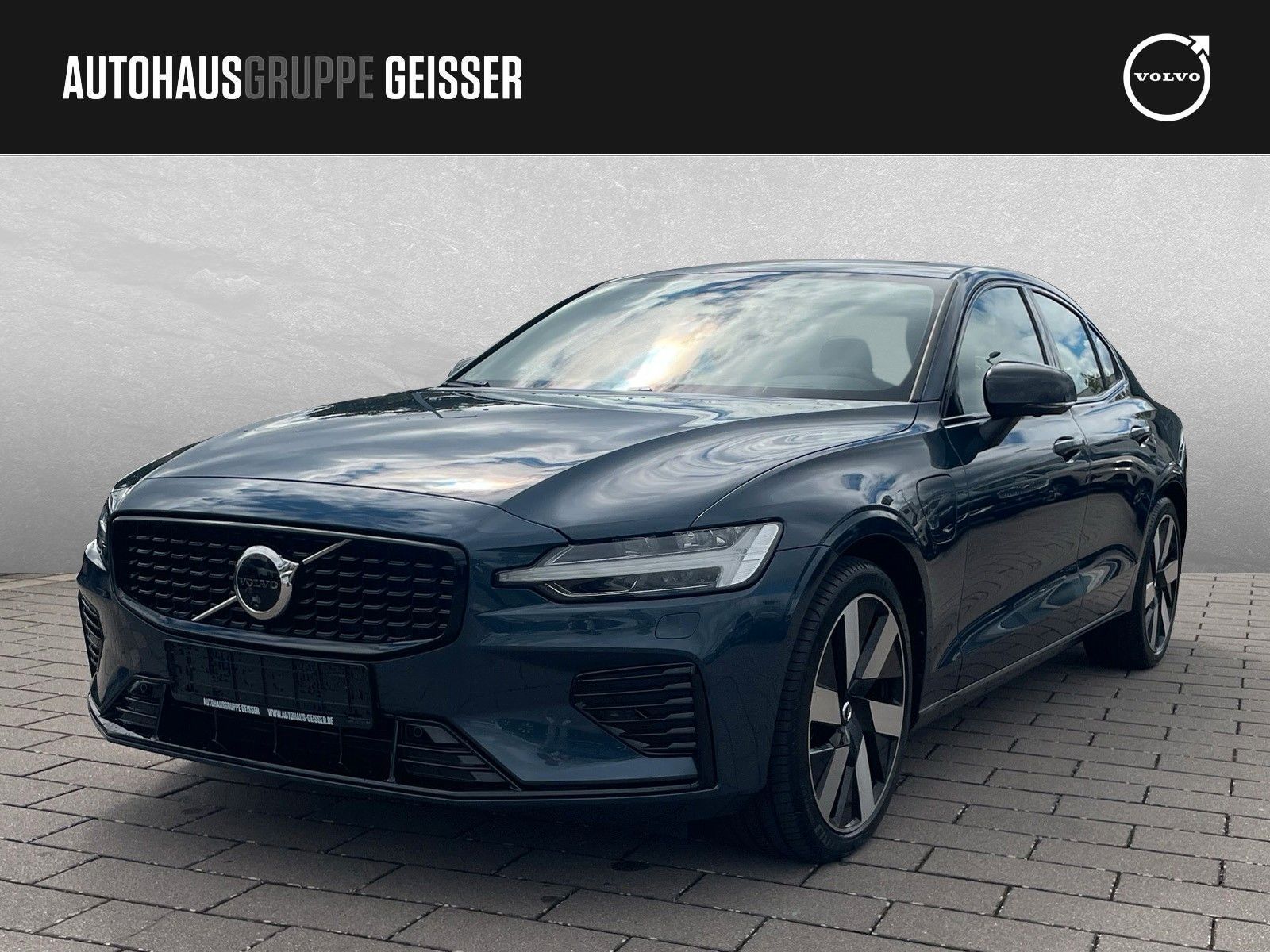 Volvo S60 T8 AWD Recharge Ultimate Dark ACC BLIS SD