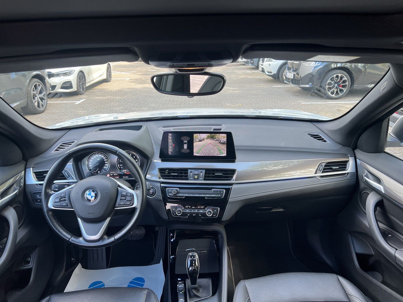 BMW X1 xDrive20i X LINE - Samsaru's Car Outlet
