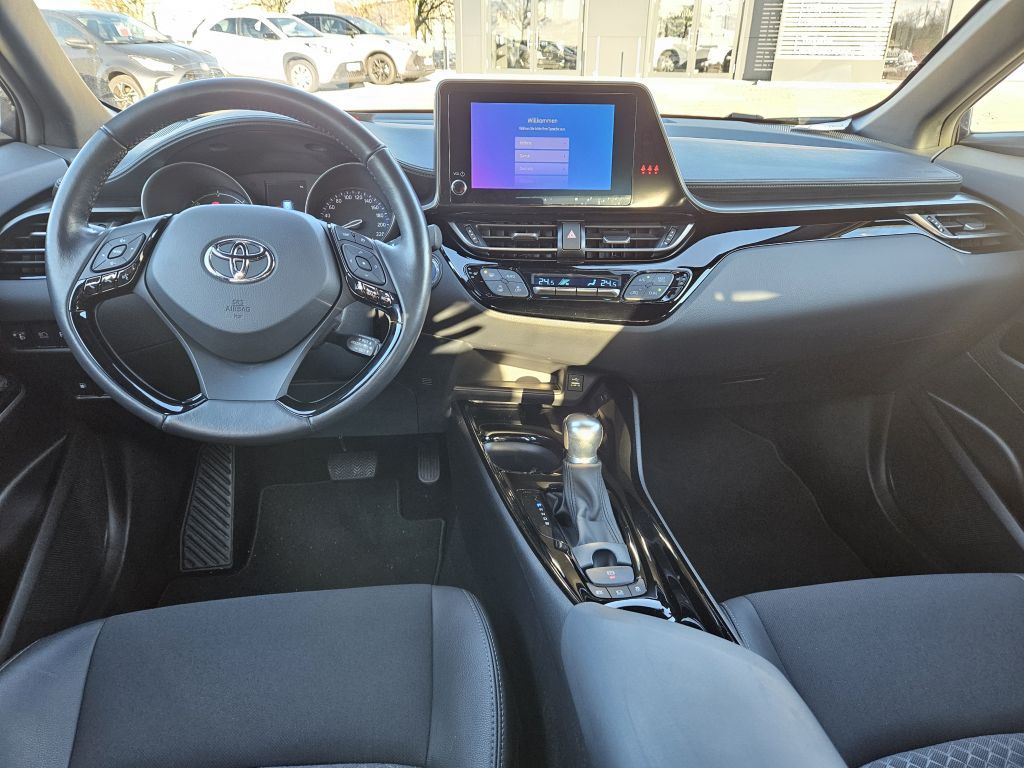 Toyota C-HR Hybrid Team Deutschland