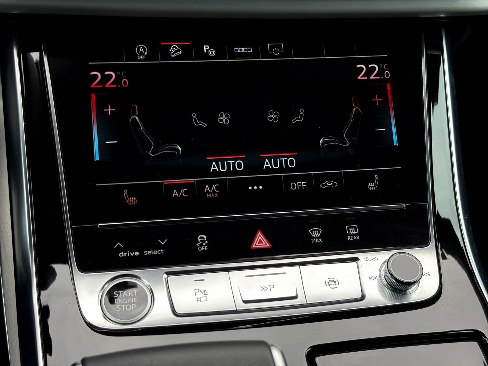 Audi Q7 50 TDI Q S LINE 7-SITZE LM20 AHK MATRIX