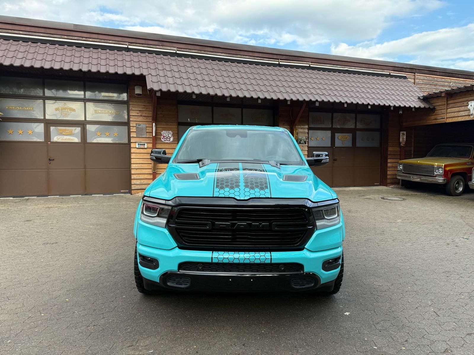 Dodge LPG*LARAMIE*OFFROAD*LIFT*AHK*NAVI*LED*GARANTIE*