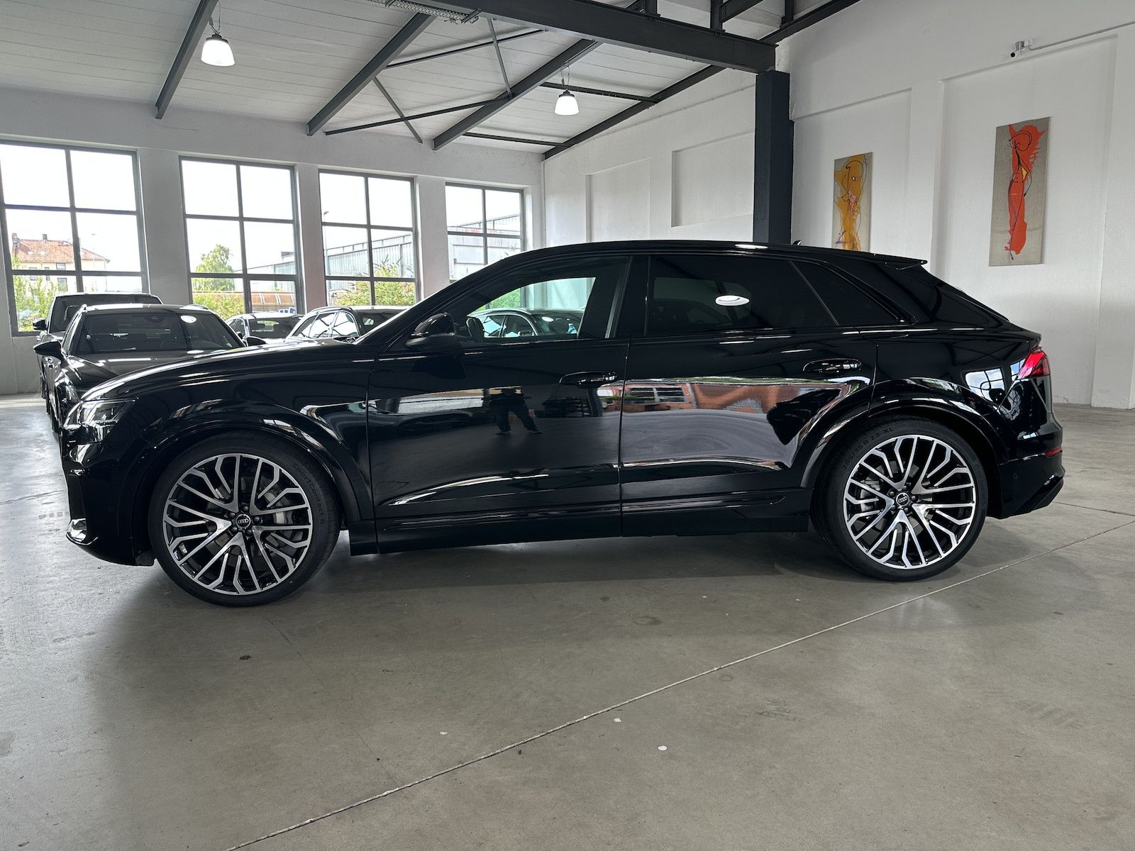 Audi Q8 45 Tdi quattro S Line - Samsaru's Car Outlet