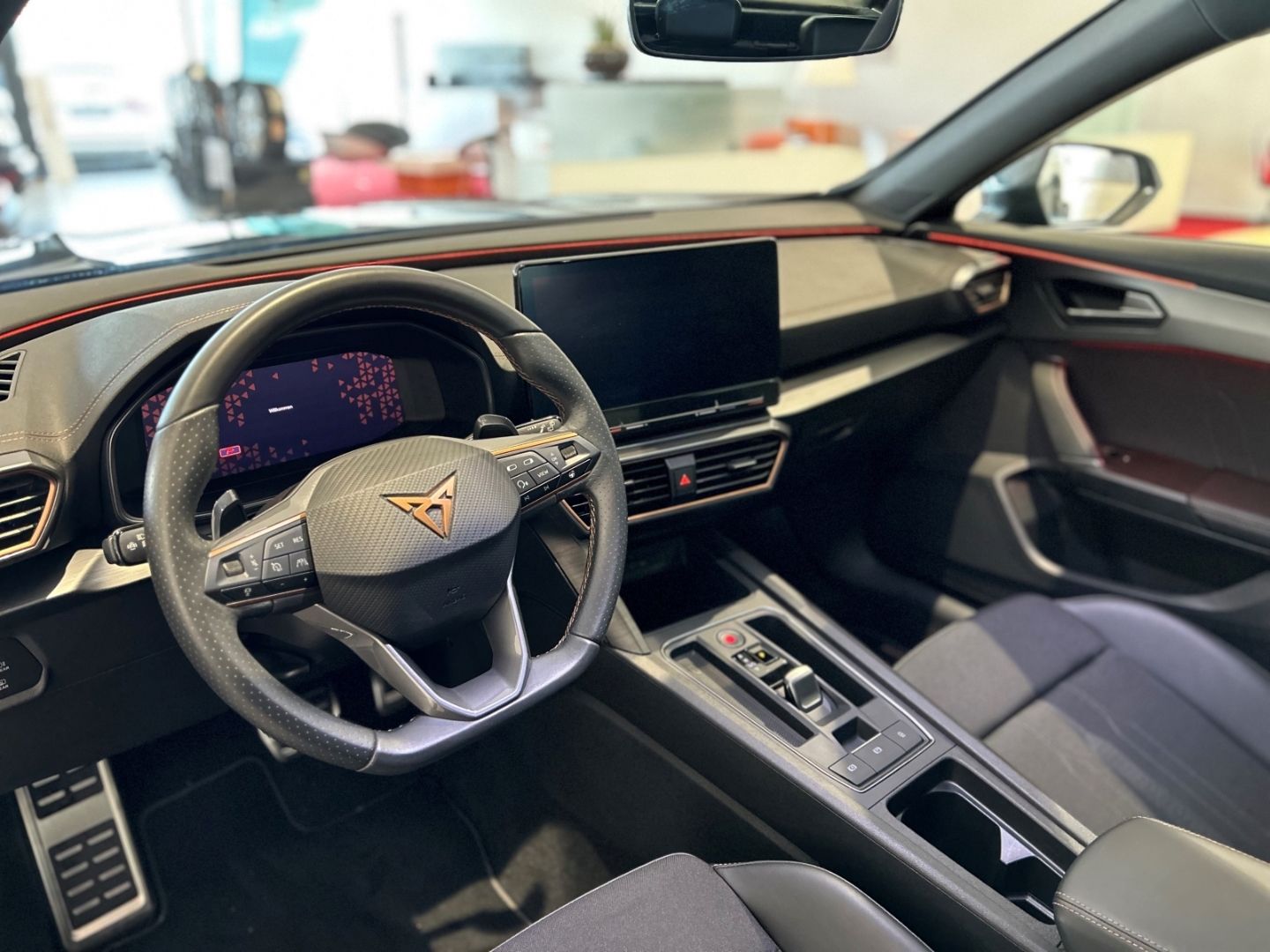 Cupra Formentor VZ e-HYBRID 1.4 LED Navi AHK 360° SHZ