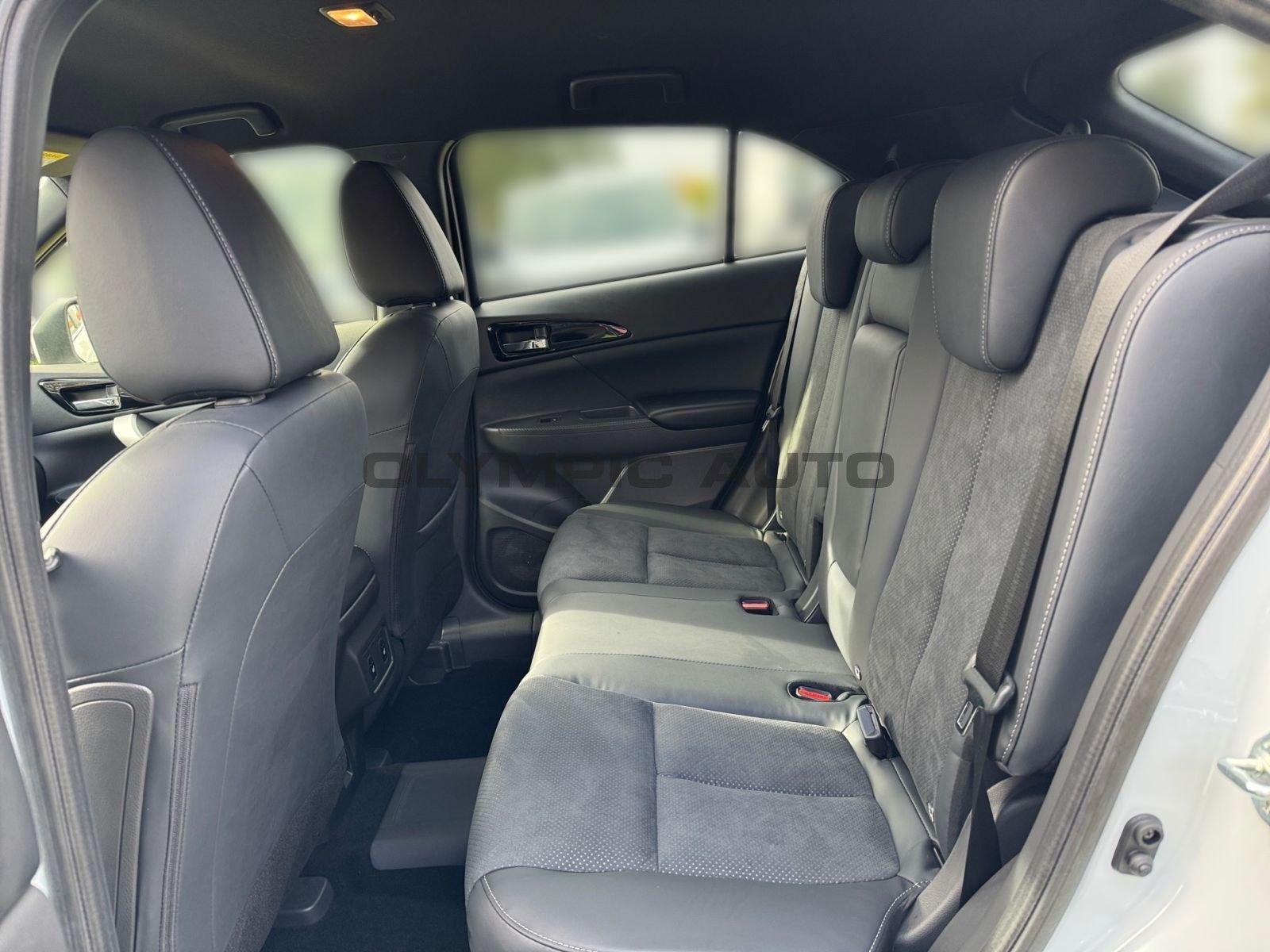 Mitsubishi Eclipse Cross 2.4 Plug-In Hybrid Select 360°  LE