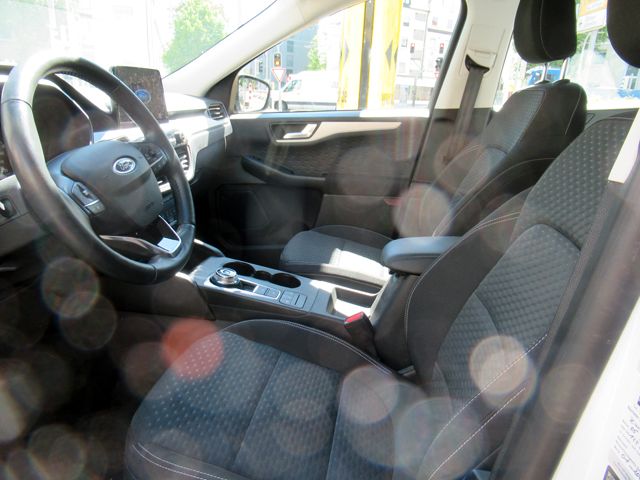 Ford Kuga 1.5D Aut Cool+Connect - Samsaru's Car Outlet