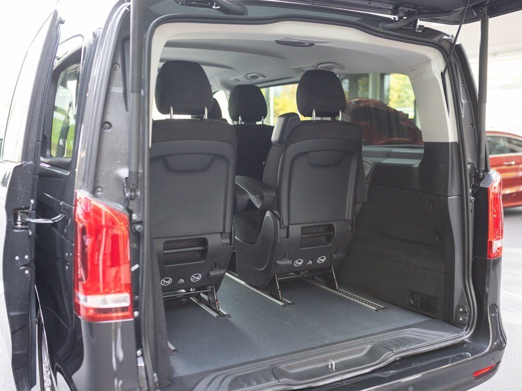 Mercedes-Benz V 220 d 4M Edition - Samsaru's Car Outlet