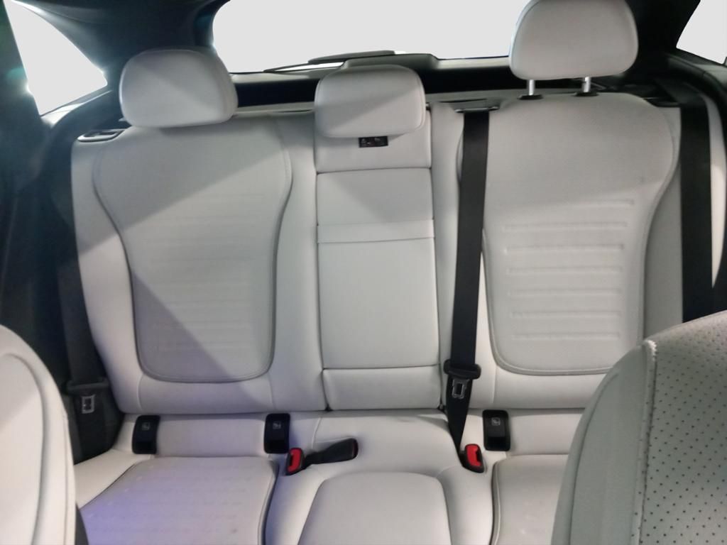 Mercedes-Benz GLC 200 4M AMG*AHK*Pano-Dach*Distronic*360