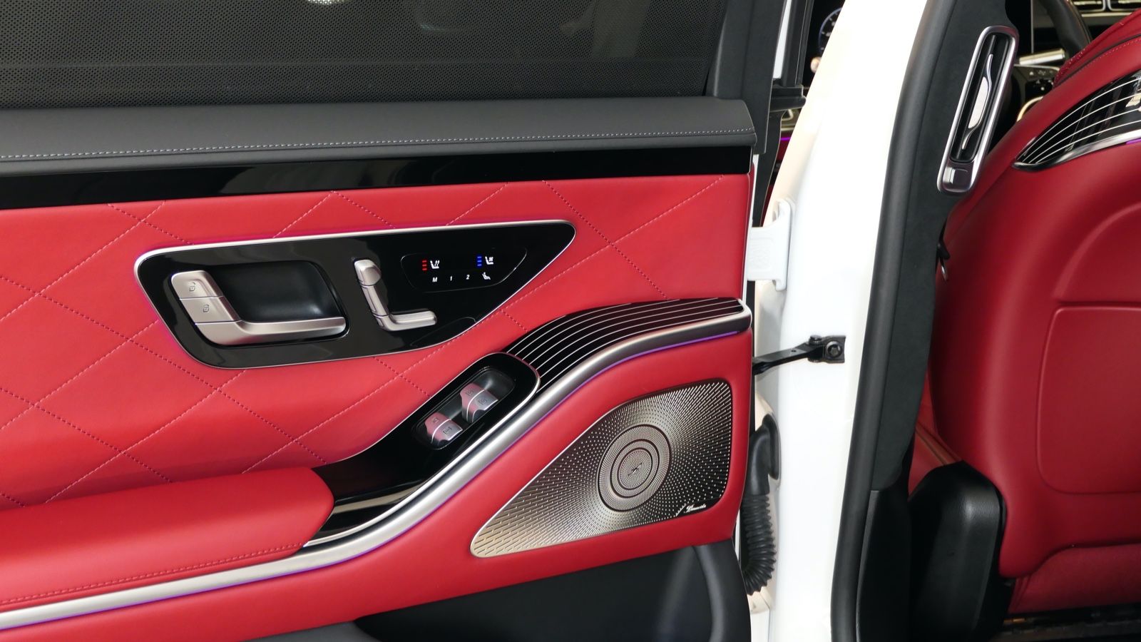 Mercedes-Benz S 400 d 4Matic L AMG - Samsaru's Car Outlet