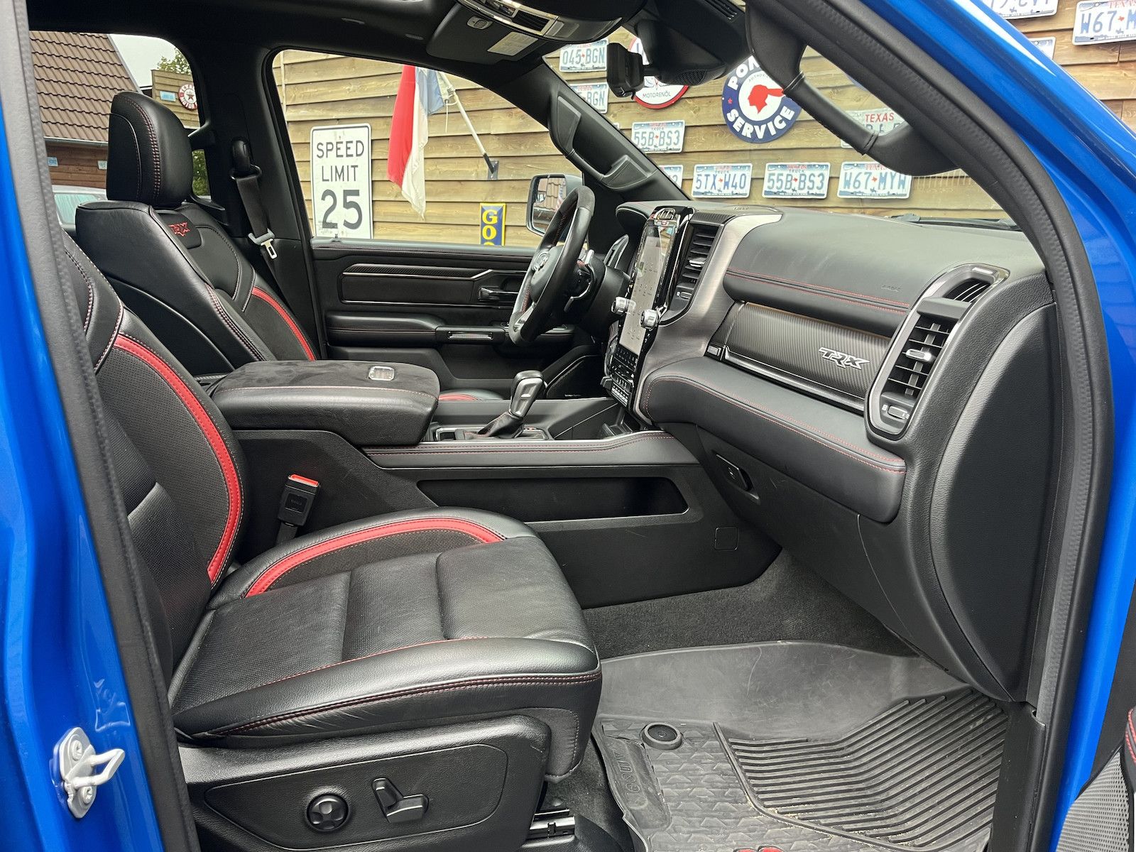 Dodge RAM 1500 TRX 6.2 H&K ACC 360° LVL2 Head-UP Pano
