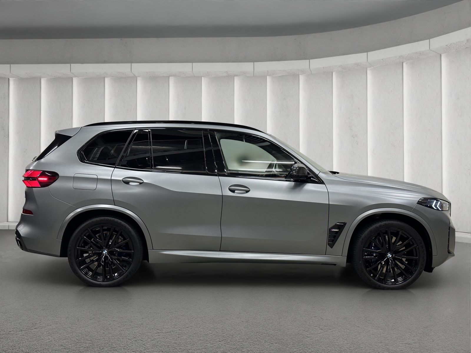 BMW X5 M60i xD Bowers/Carbon/Standhzg/AHK/Sky