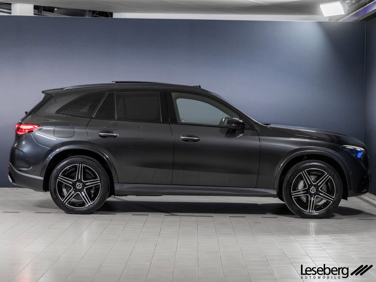 Mercedes-Benz GLC 300 de 4M AMG DIG.LIGHT /Pano/AHK/Distronic/