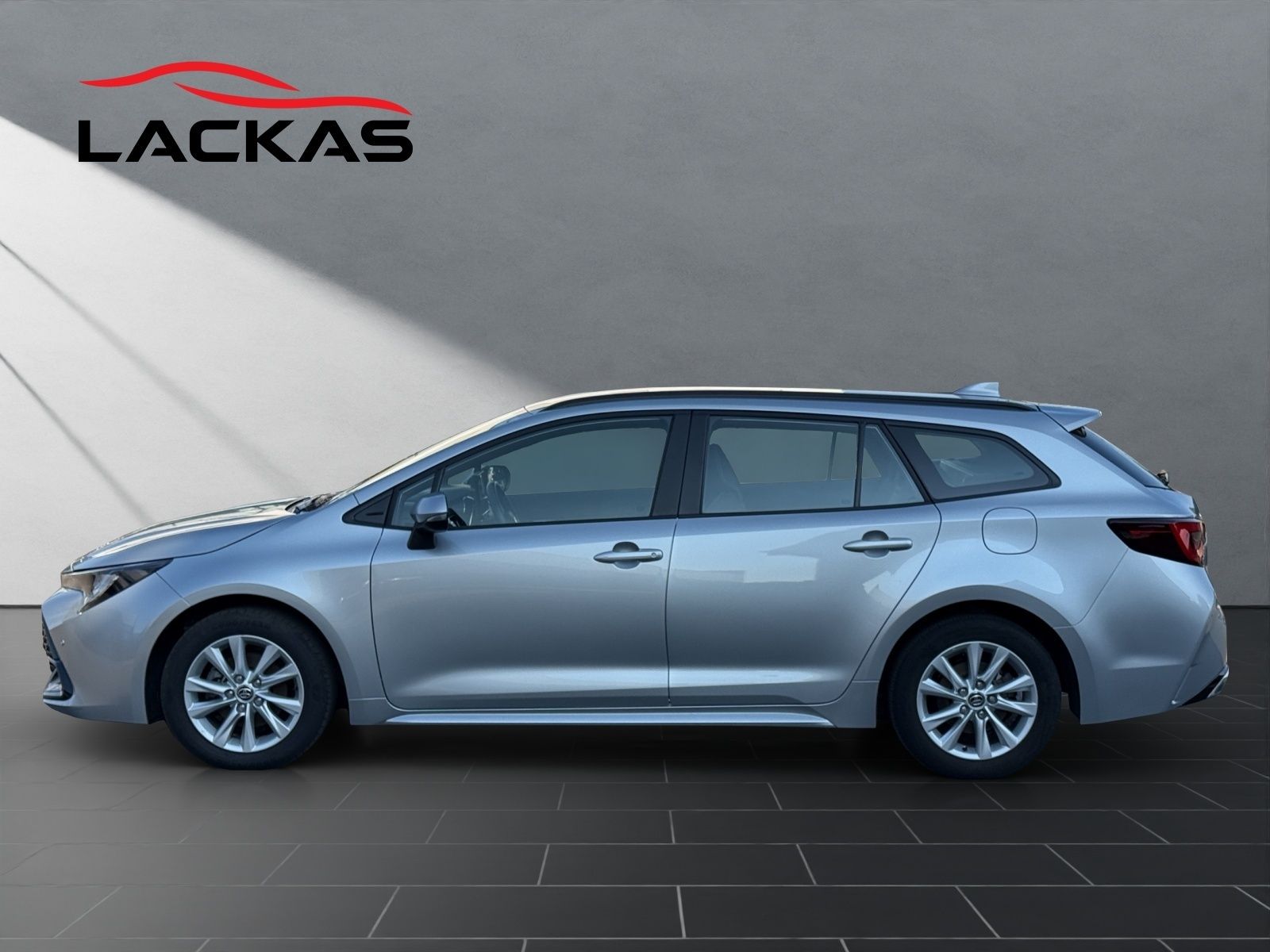 Toyota Corolla Touring Sports Hybrid Active Safety AHK