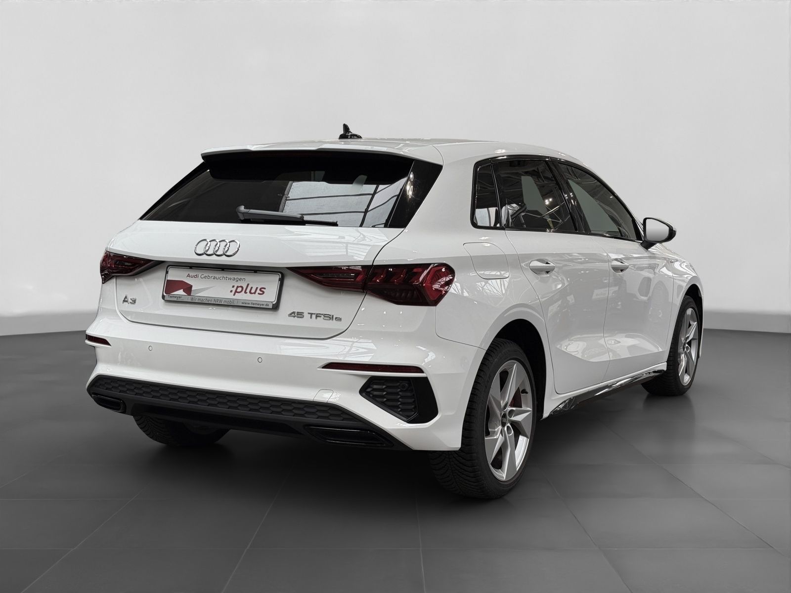 Audi A3 Sportback 45 TFSIe S LINE LED SITZHZ GJR LM17