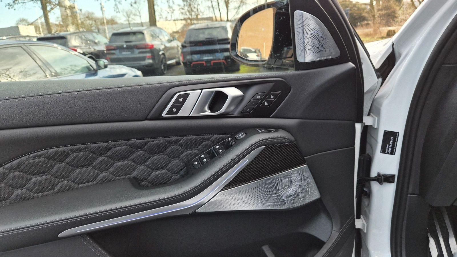 BMW X5 M Competition/AKRAPOVIC/B&W/SKY/M´DRIVERS/AHK
