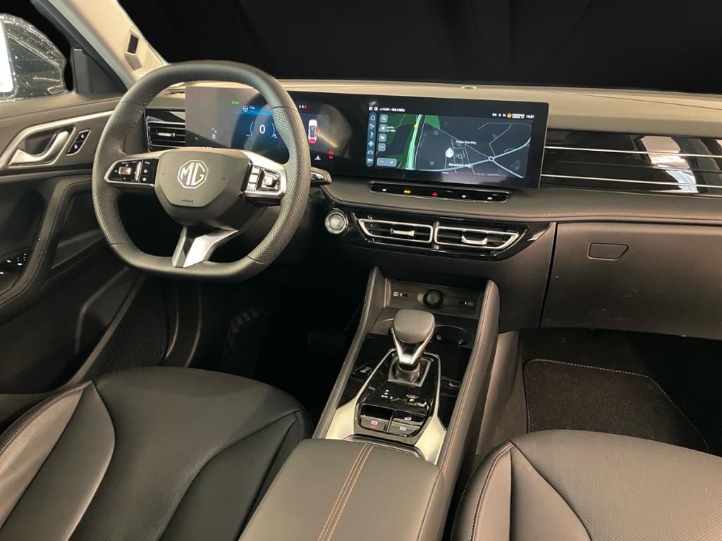 MG HS Luxury MY24 360 DISTR KAMERA SPUR PDC SHZ