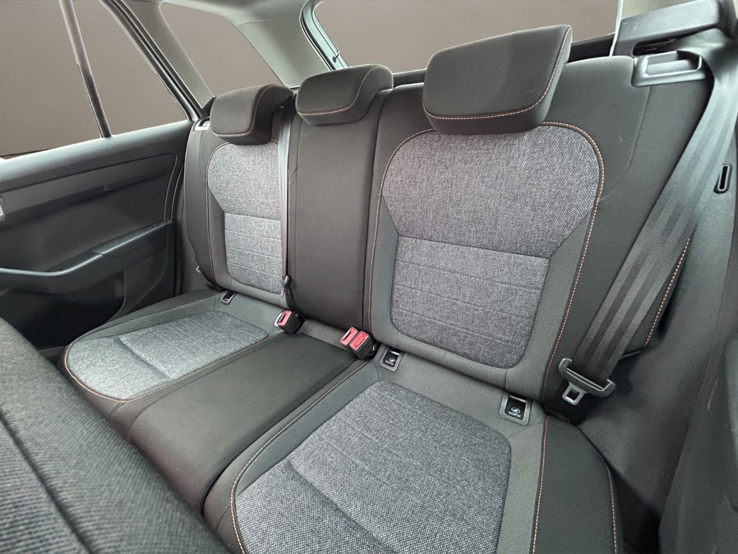 Skoda Fabia Combi 1.0 TSI ''Best of'' DSG/Automatic - Samsaru's Car Outlet