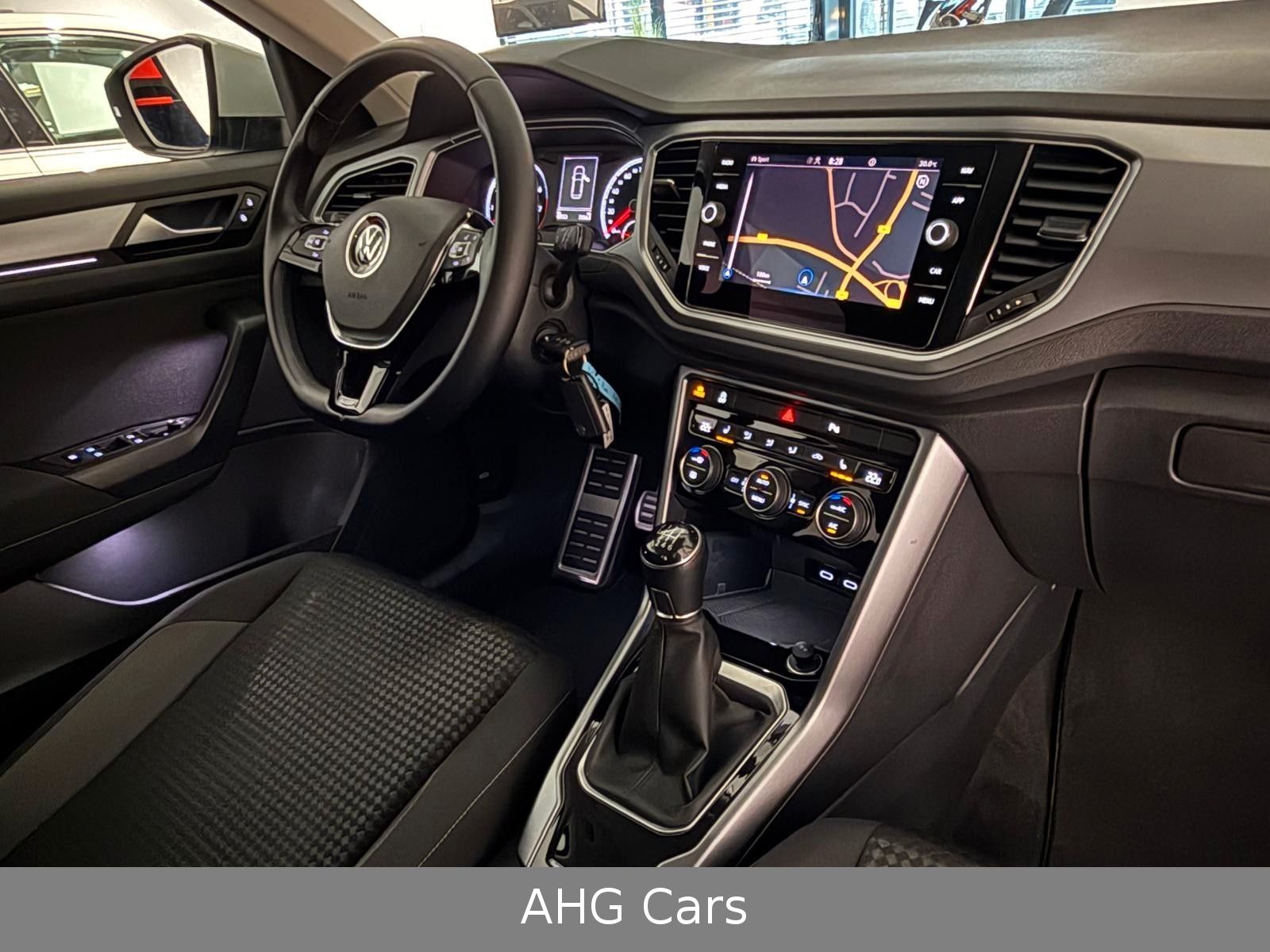 Volkswagen T-Roc Style Active 1.0TSI - Samsaru's Car Outlet