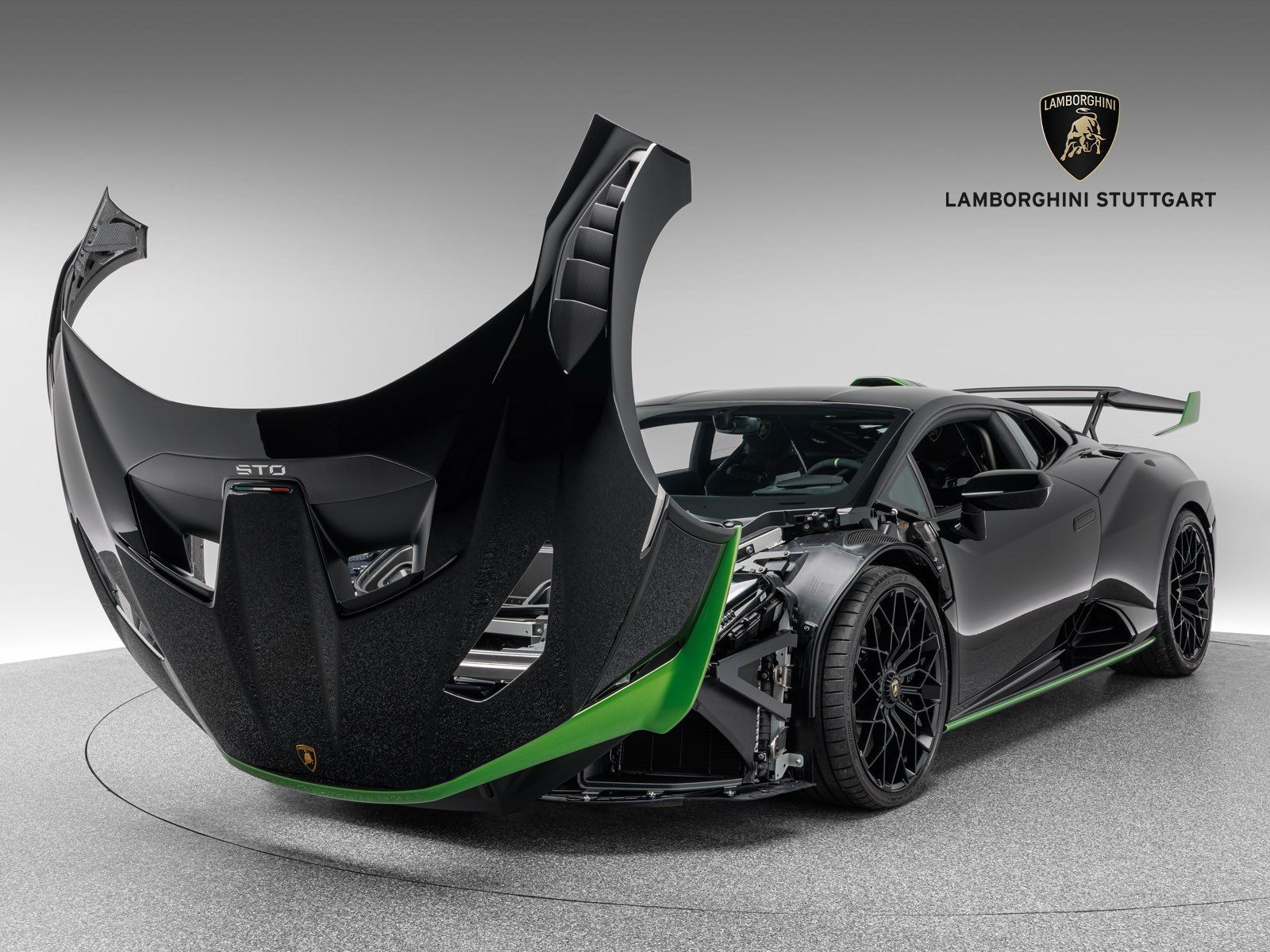 Lamborghini Huracán STO - Samsaru's Car Outlet