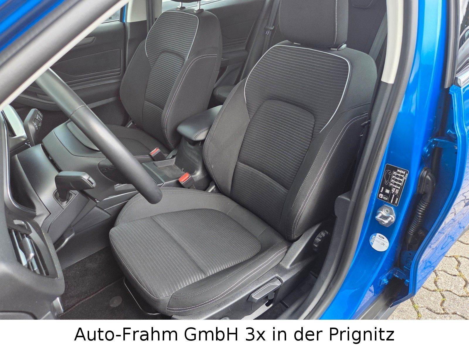 Ford Focus Turnier Titanium LED NAVI