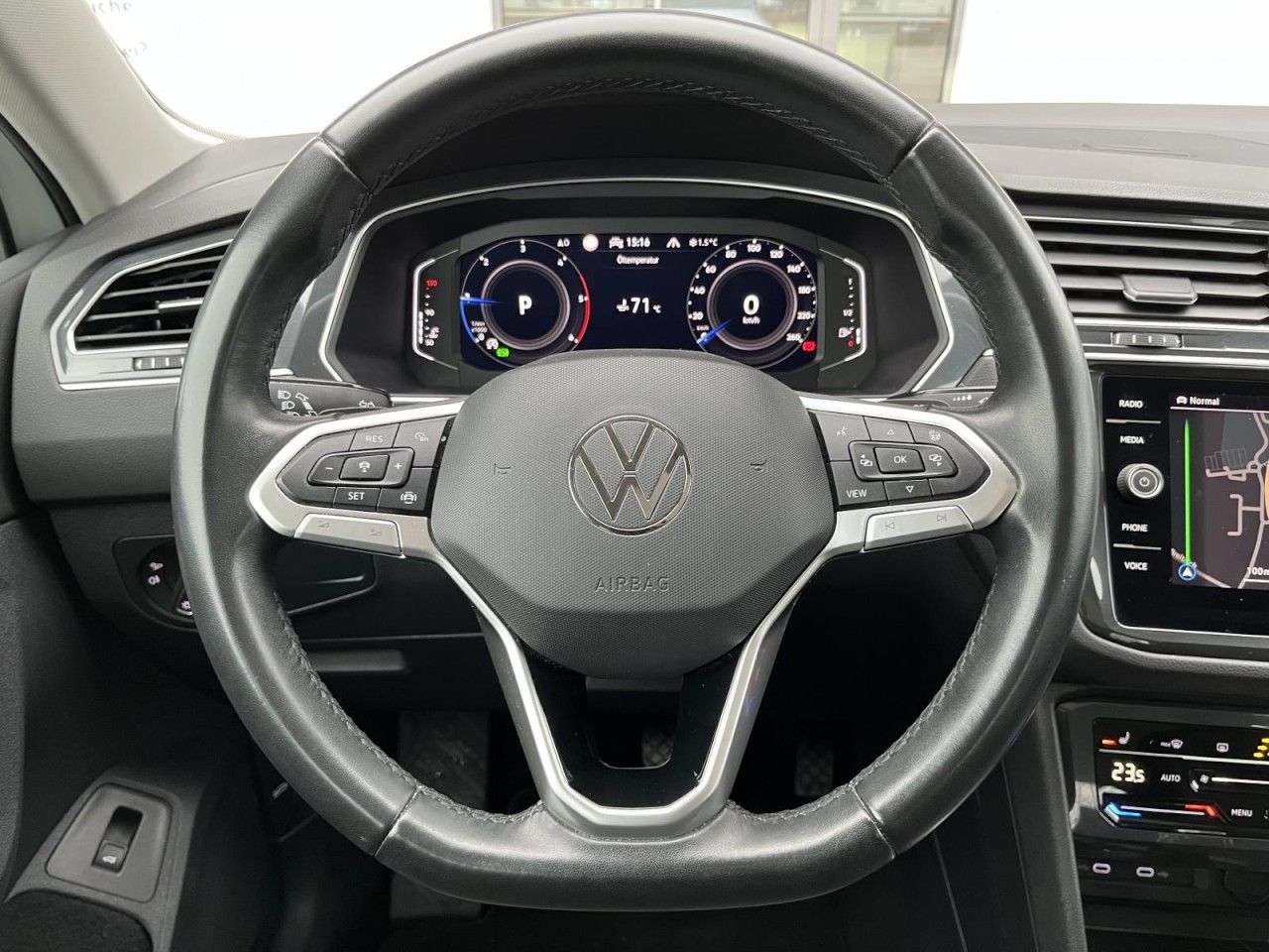 Volkswagen Tiguan 2,0 TDI DSG 4Motion Elegance (Navi+AHK+AC