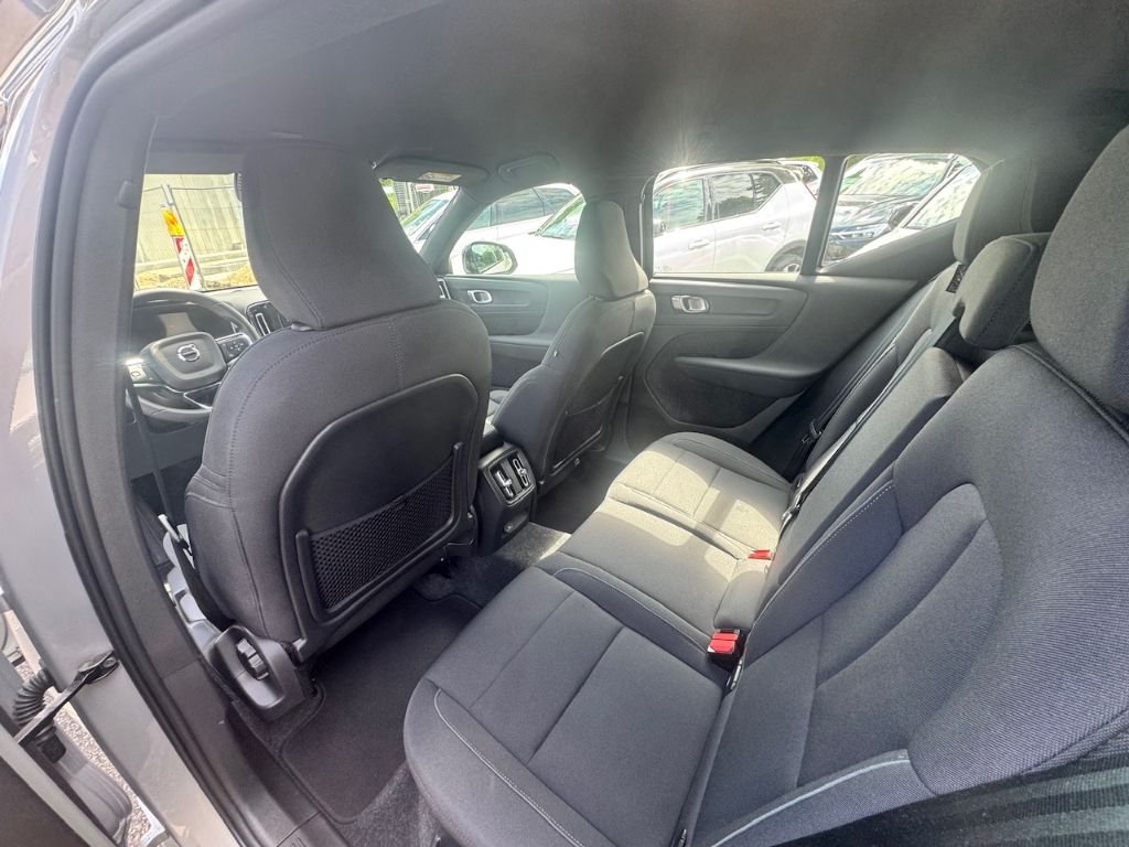 Volvo XC40 Plus (EX40) Recharge Pure Electric StandHZG