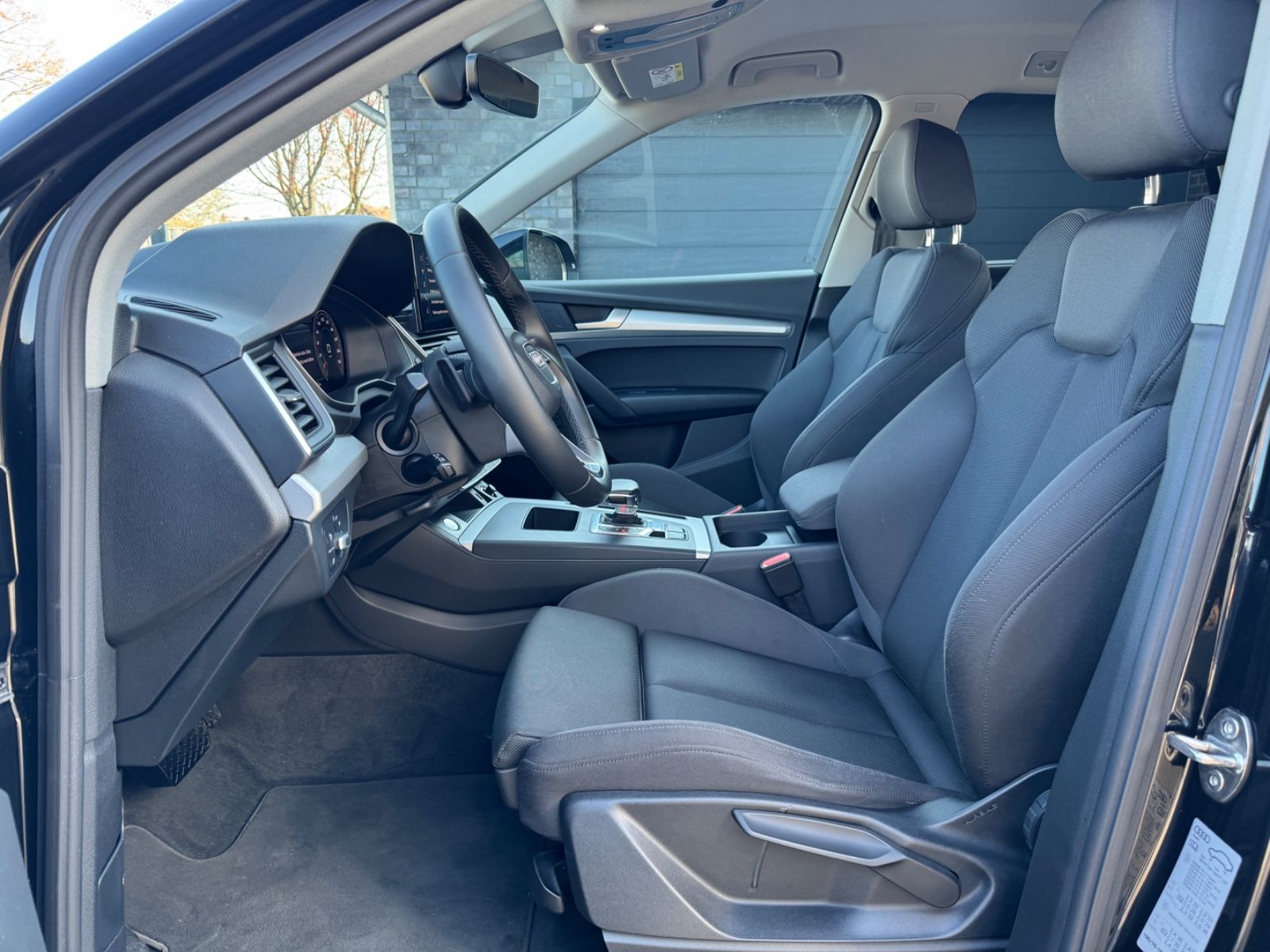 Audi Q5 40 TDI quattro - Samsaru's Car Outlet
