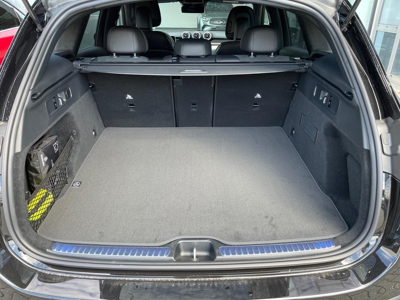 Mercedes-Benz GLC 220 d 4MATIC AMG - Samsaru's Car Outlet